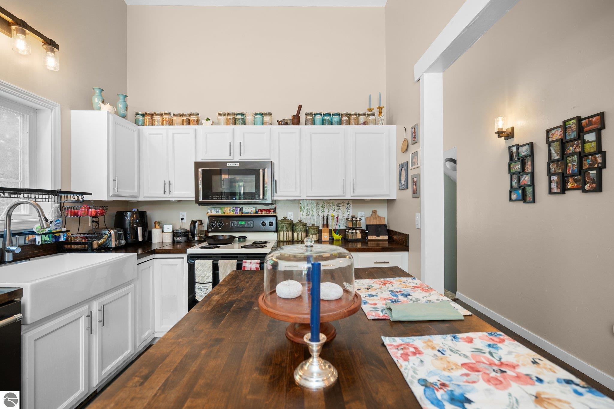 2159 NE Driftwood Lane