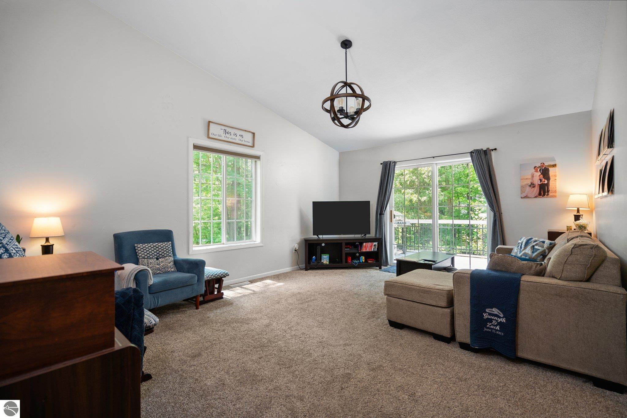 2159 NE Driftwood Lane