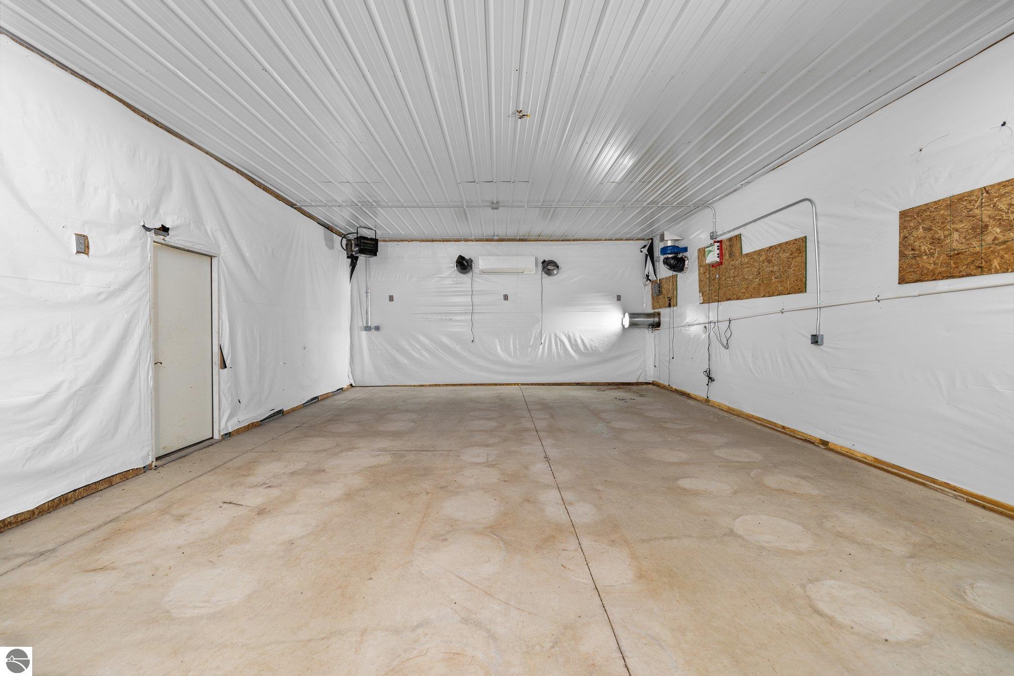 6129 Woodman Road