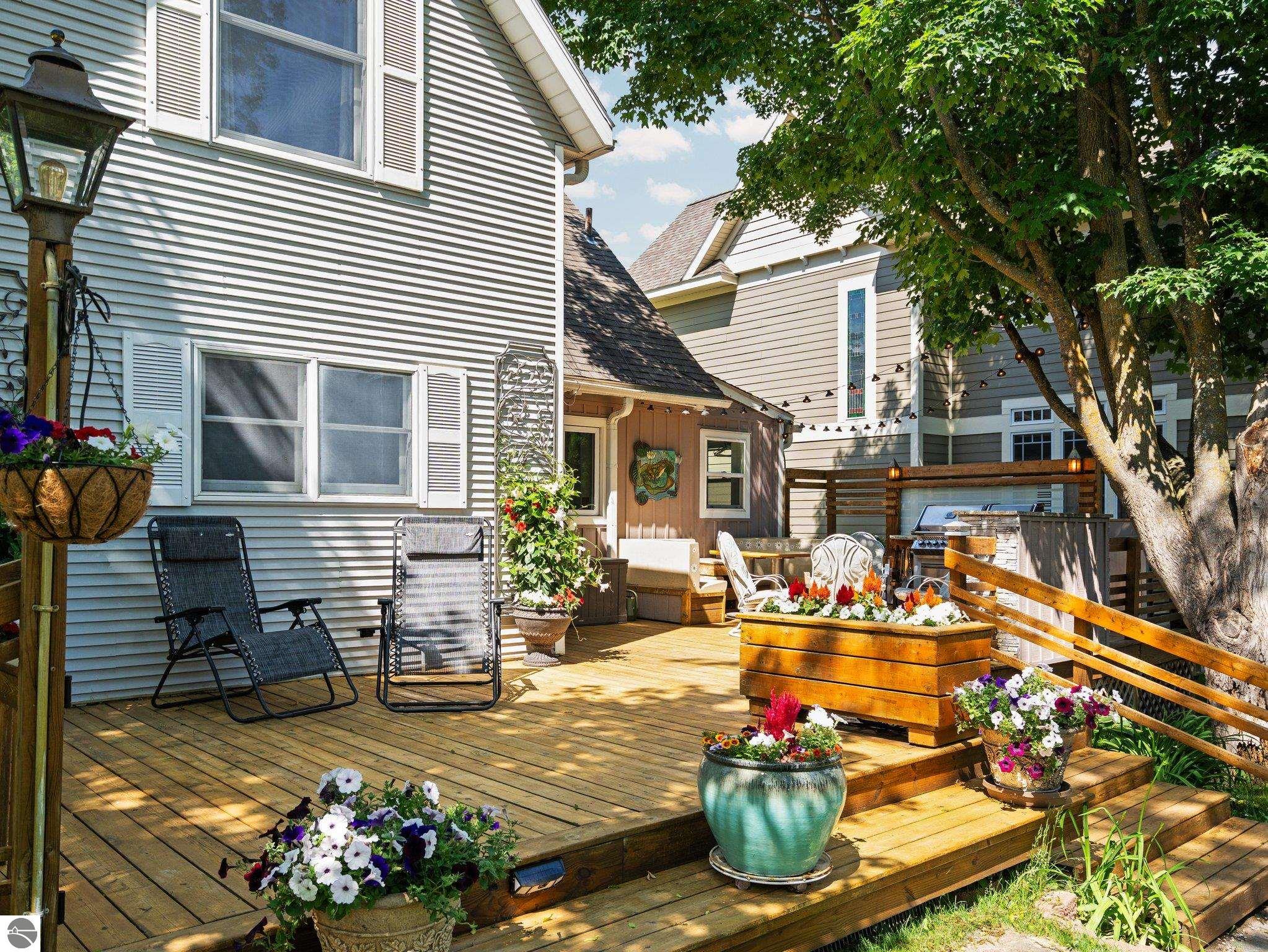 823 Randolph Street