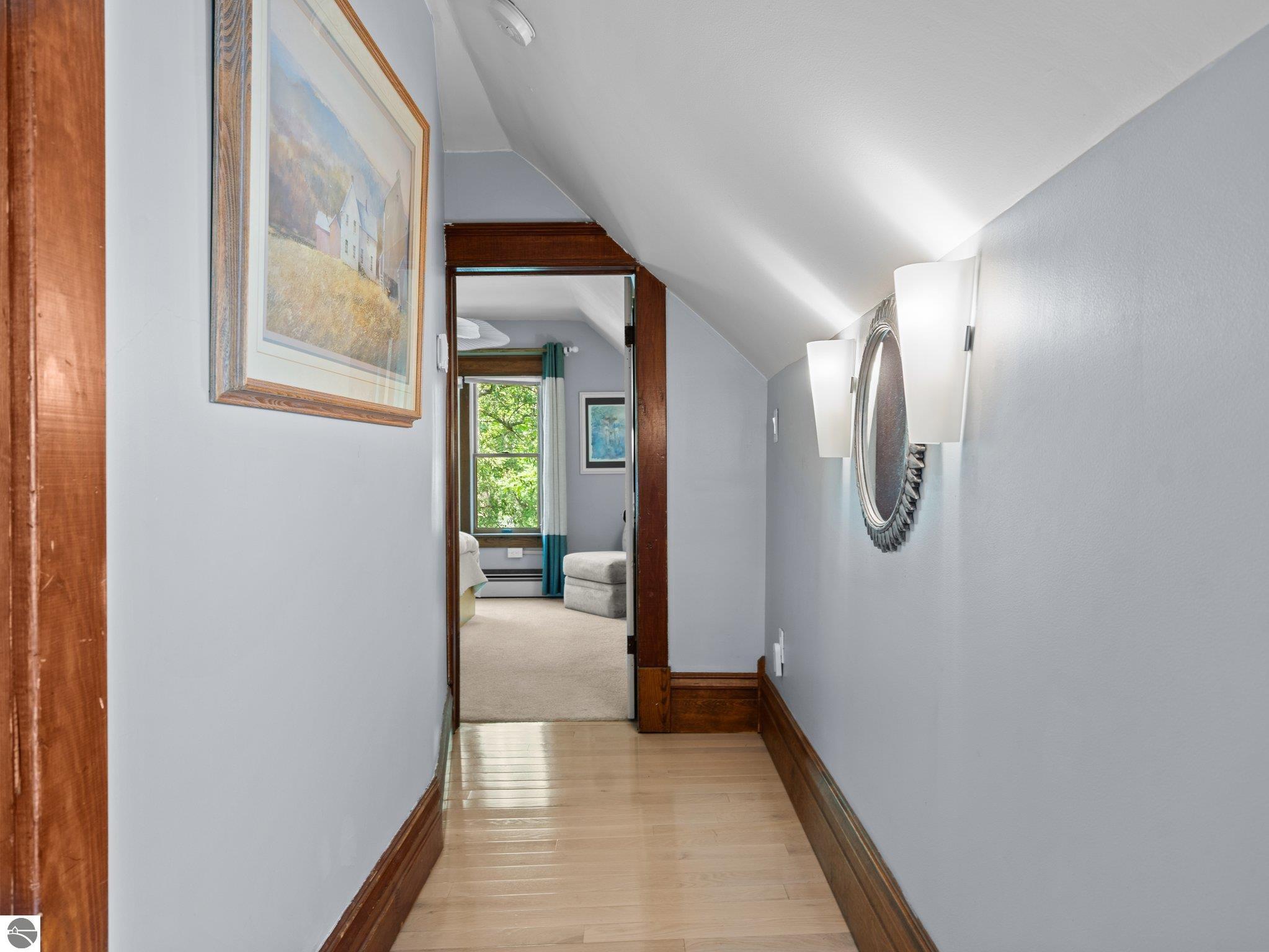 823 Randolph Street