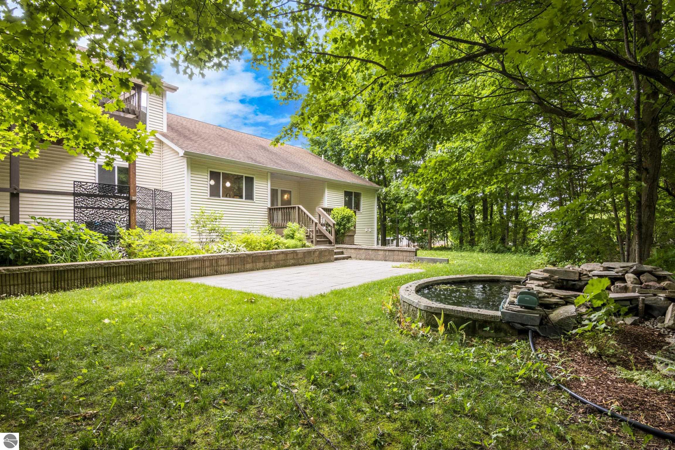 965 Shamrock Lane