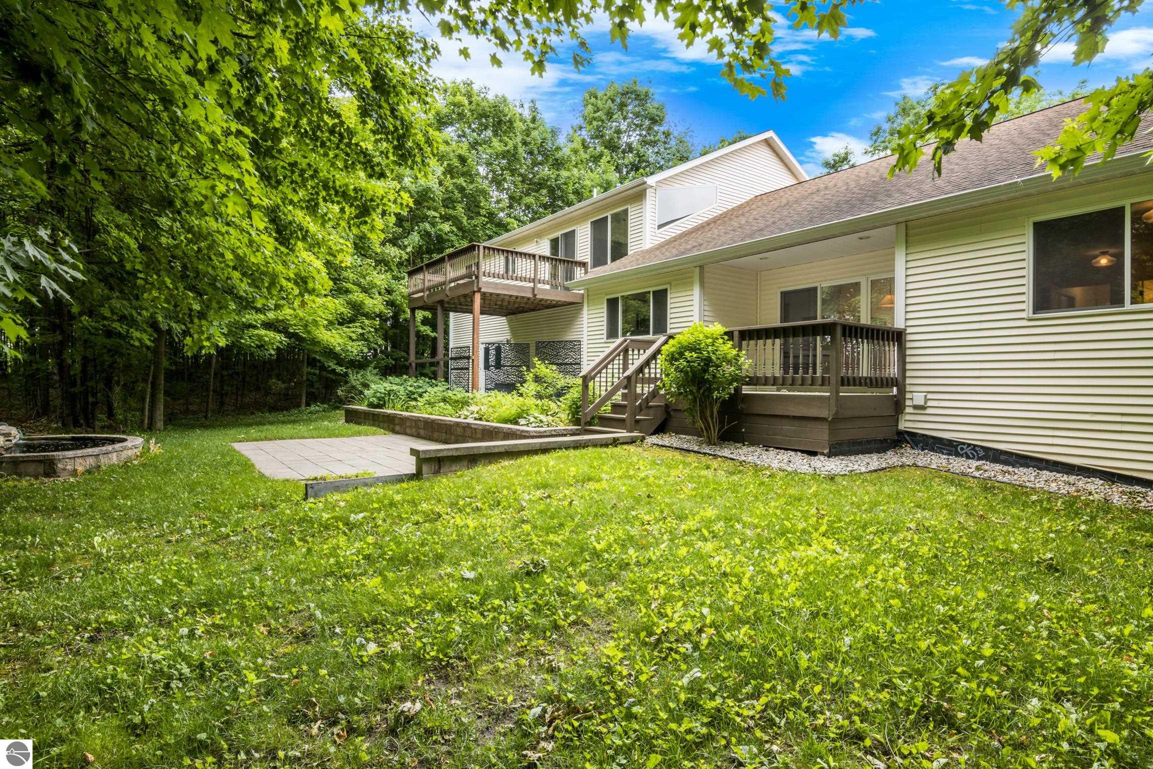 965 Shamrock Lane