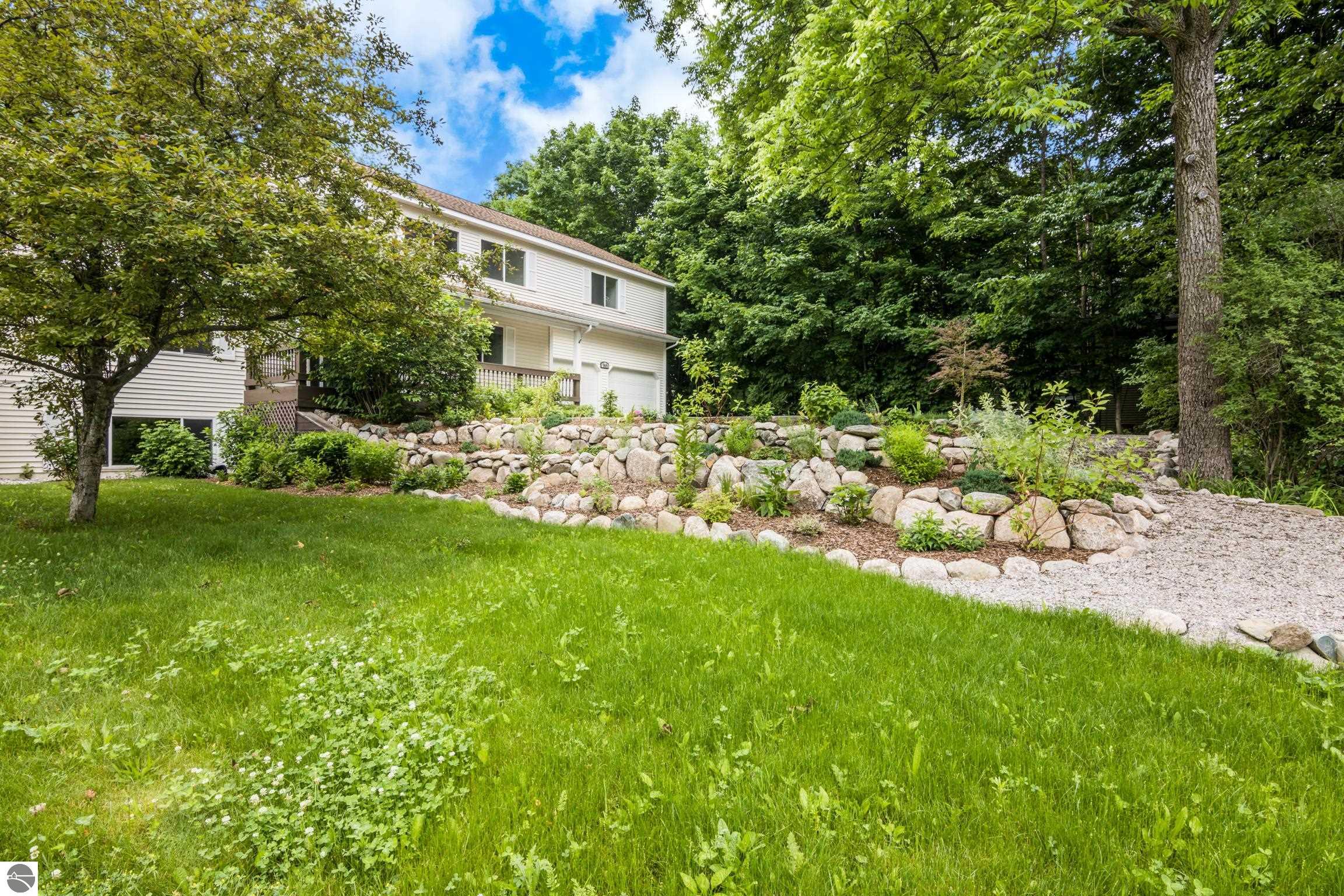 965 Shamrock Lane