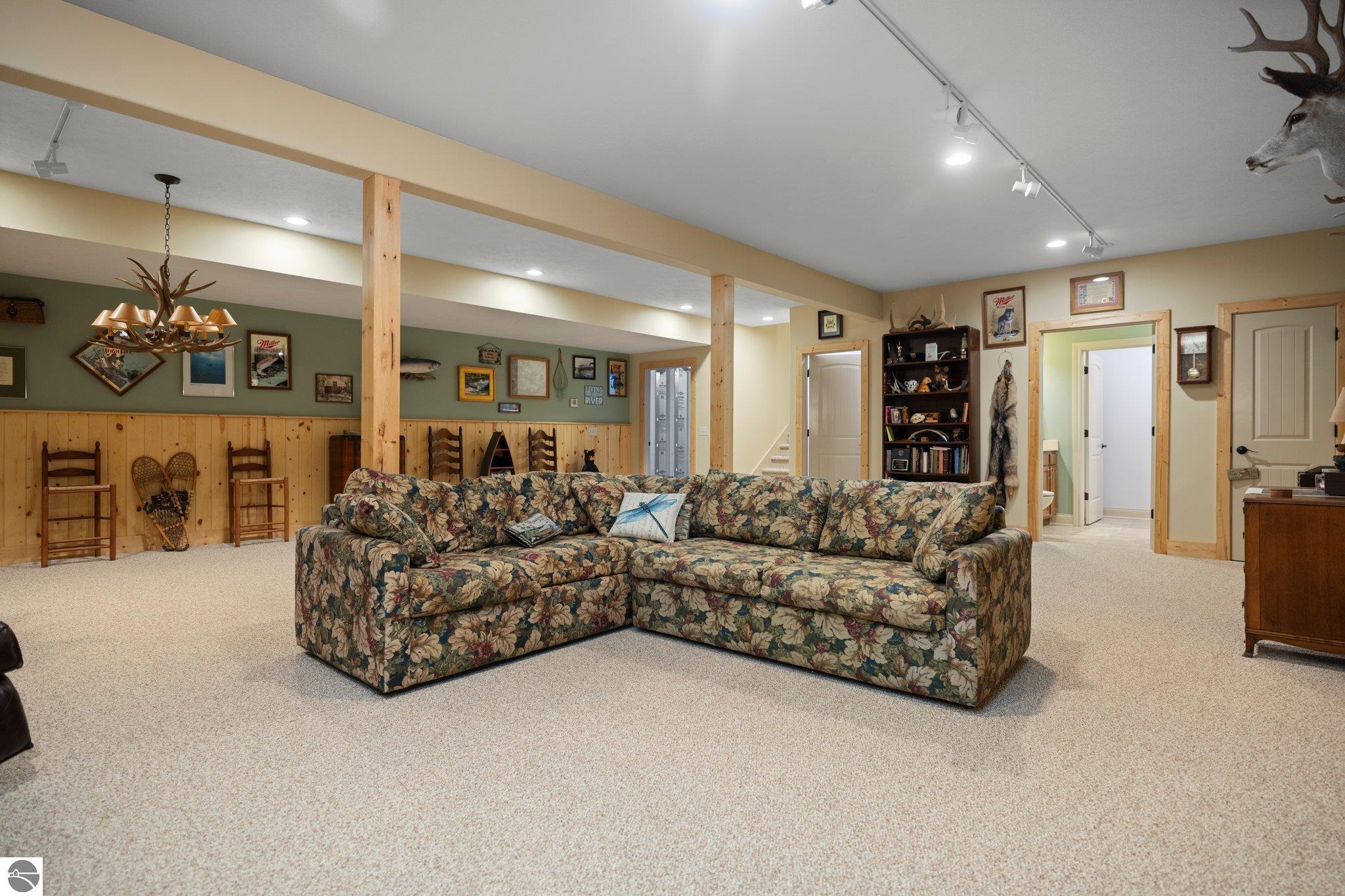 256 Sunview Court