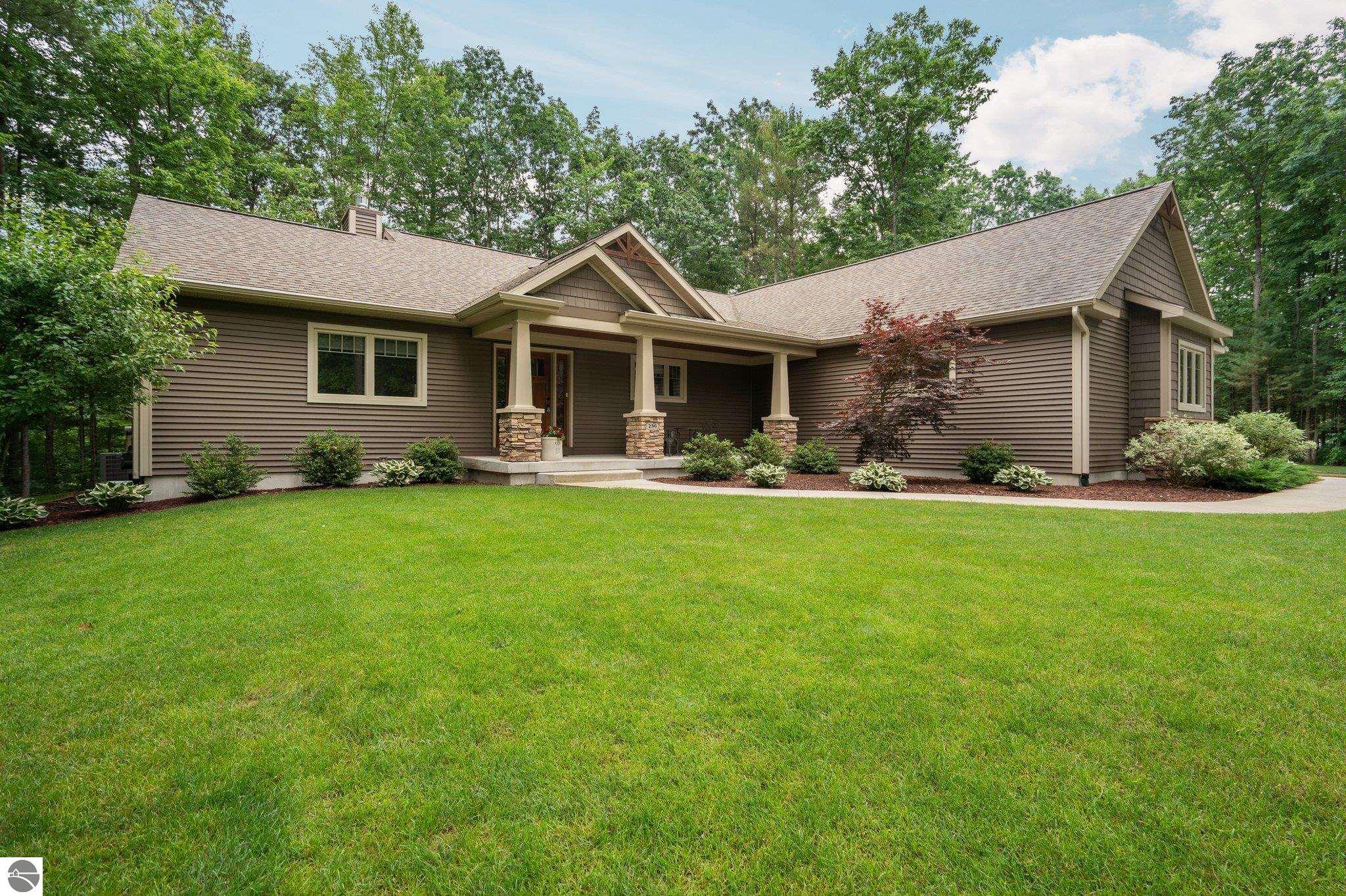 256 Sunview Court