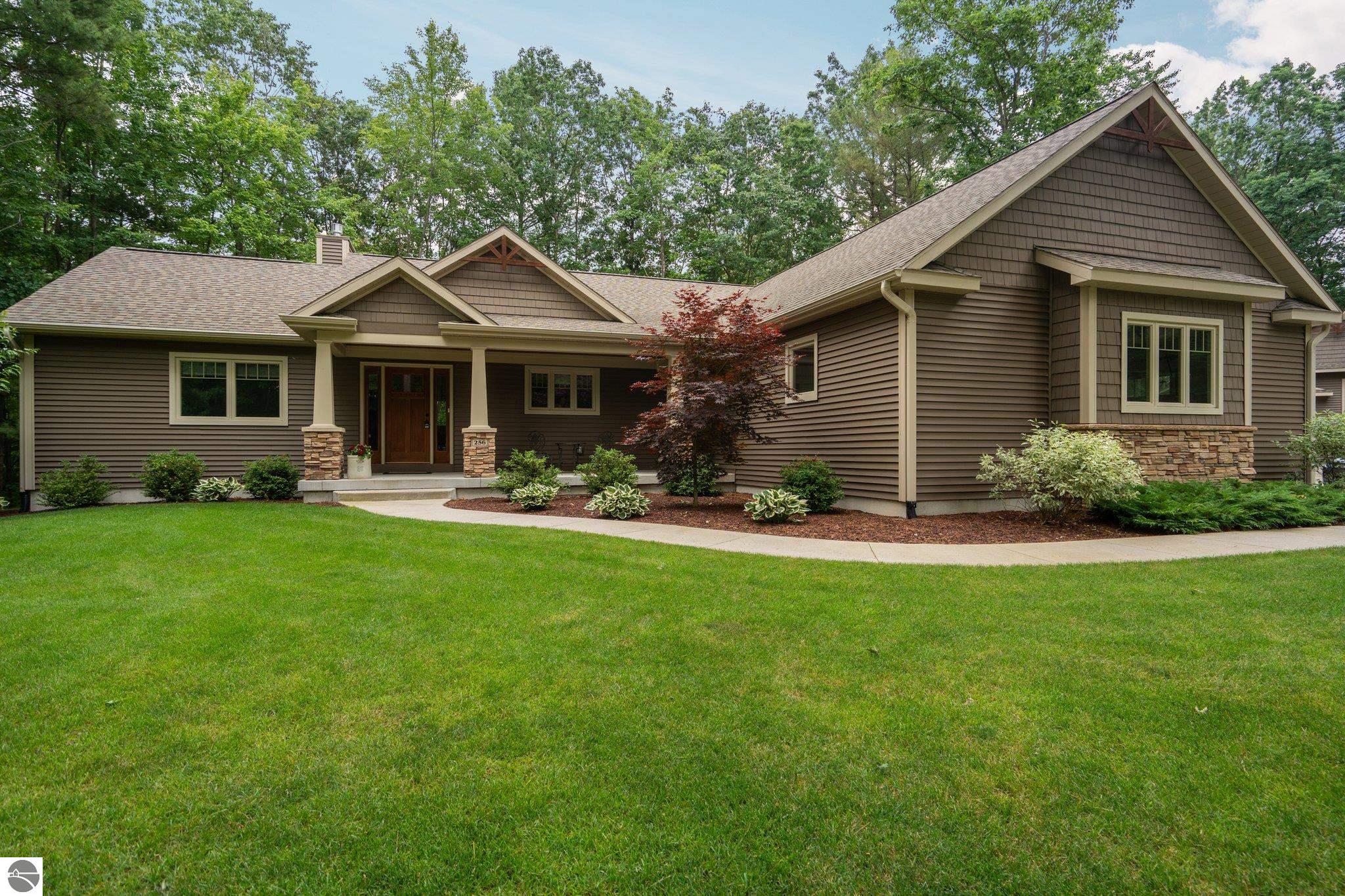 256 Sunview Court