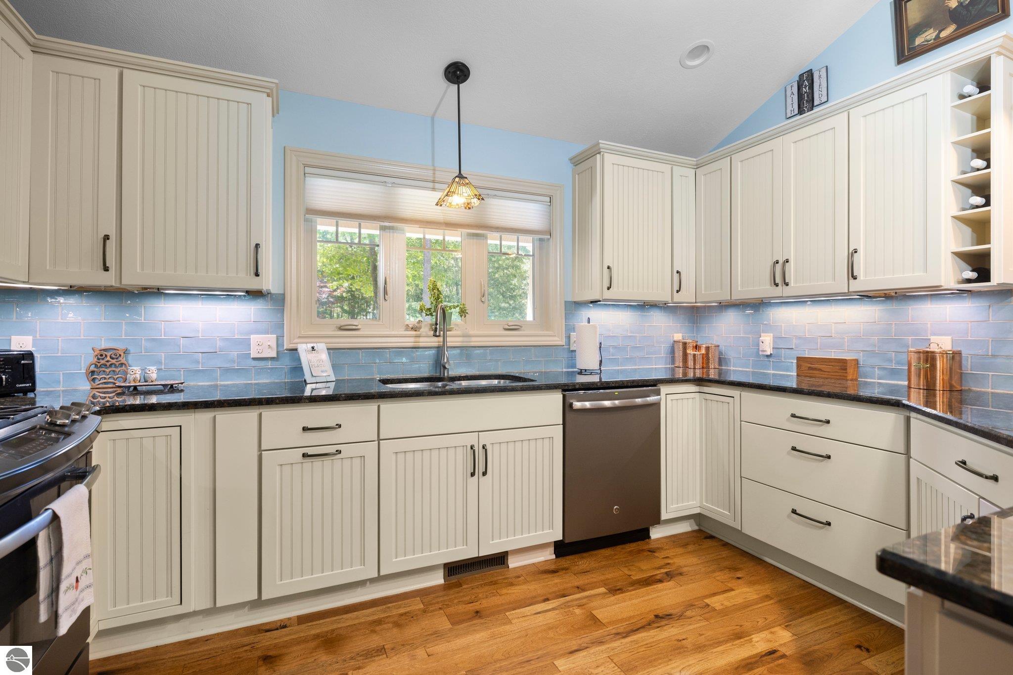 256 Sunview Court