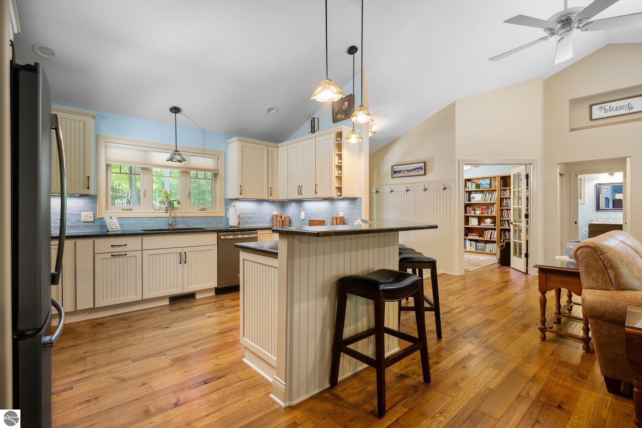256 Sunview Court