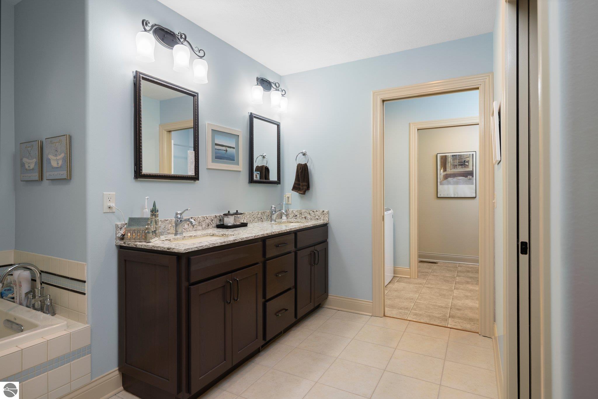 256 Sunview Court