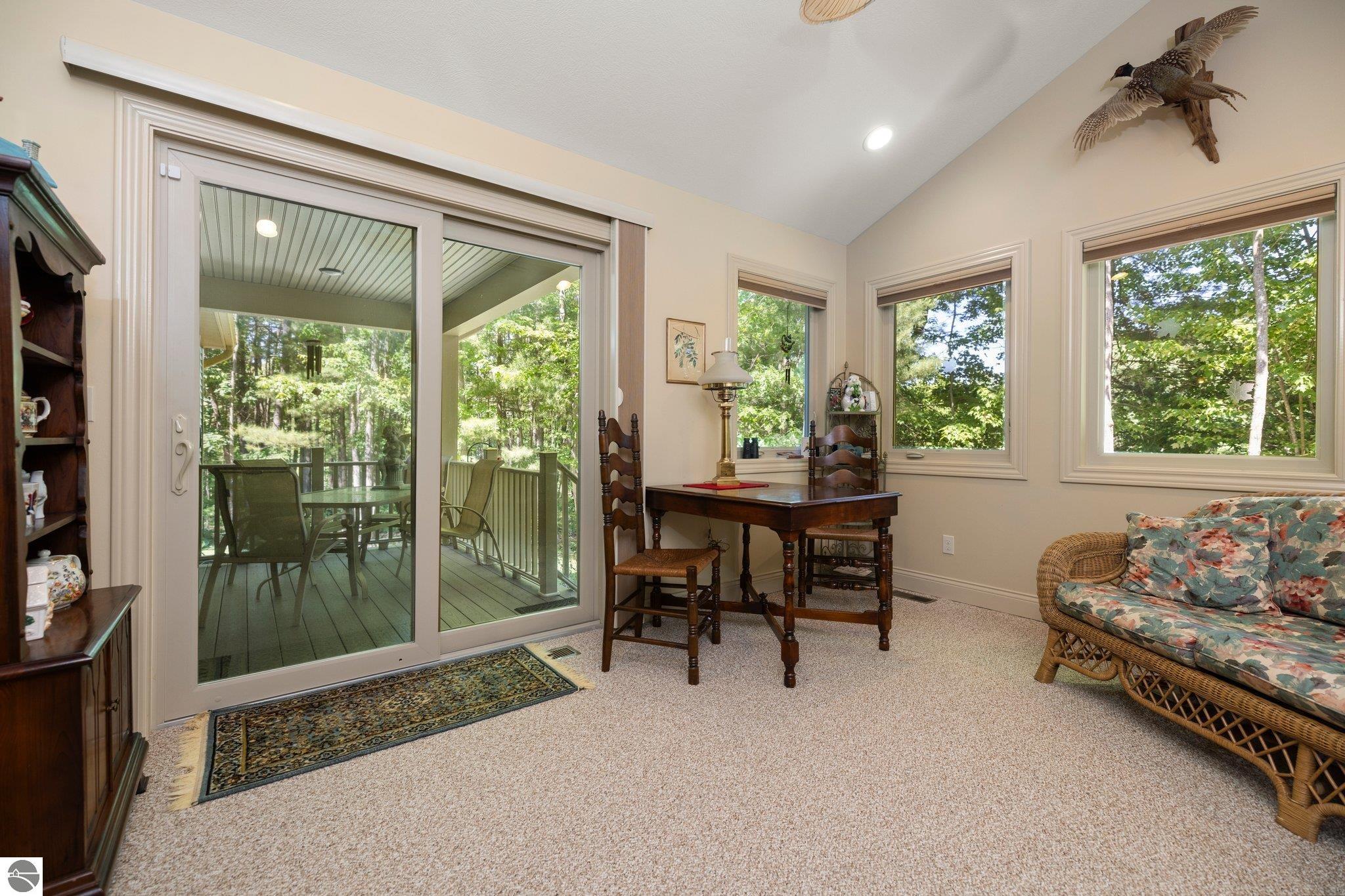256 Sunview Court
