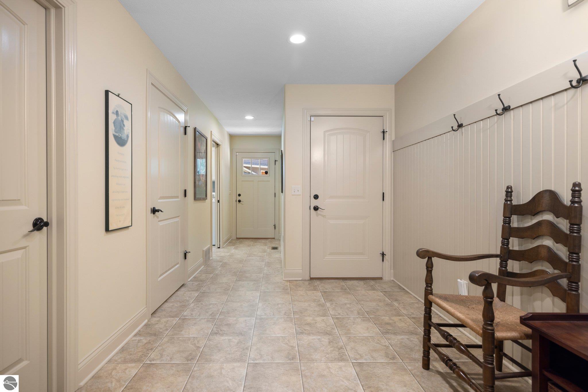 256 Sunview Court