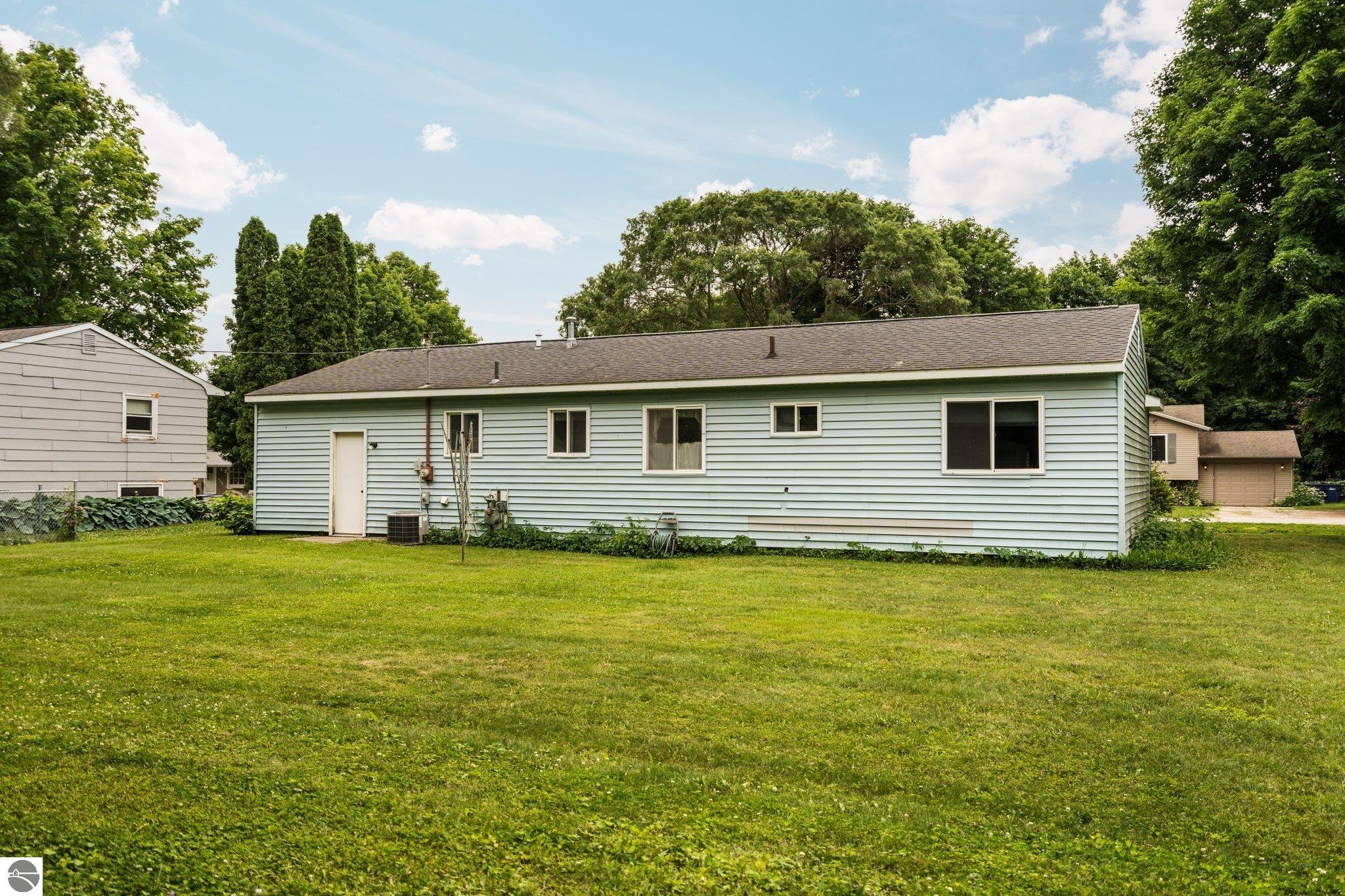 1452 Silverwood Drive