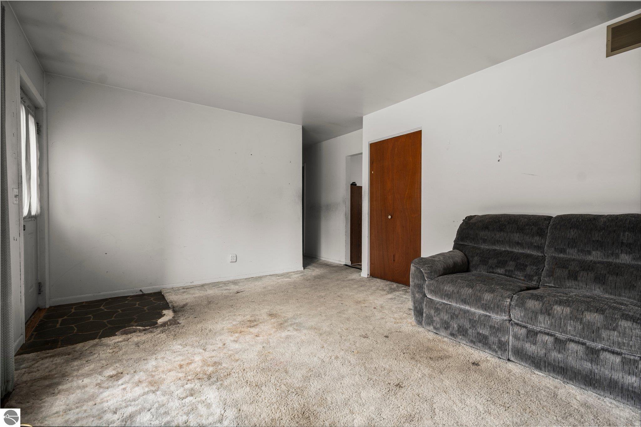 1452 Silverwood Drive