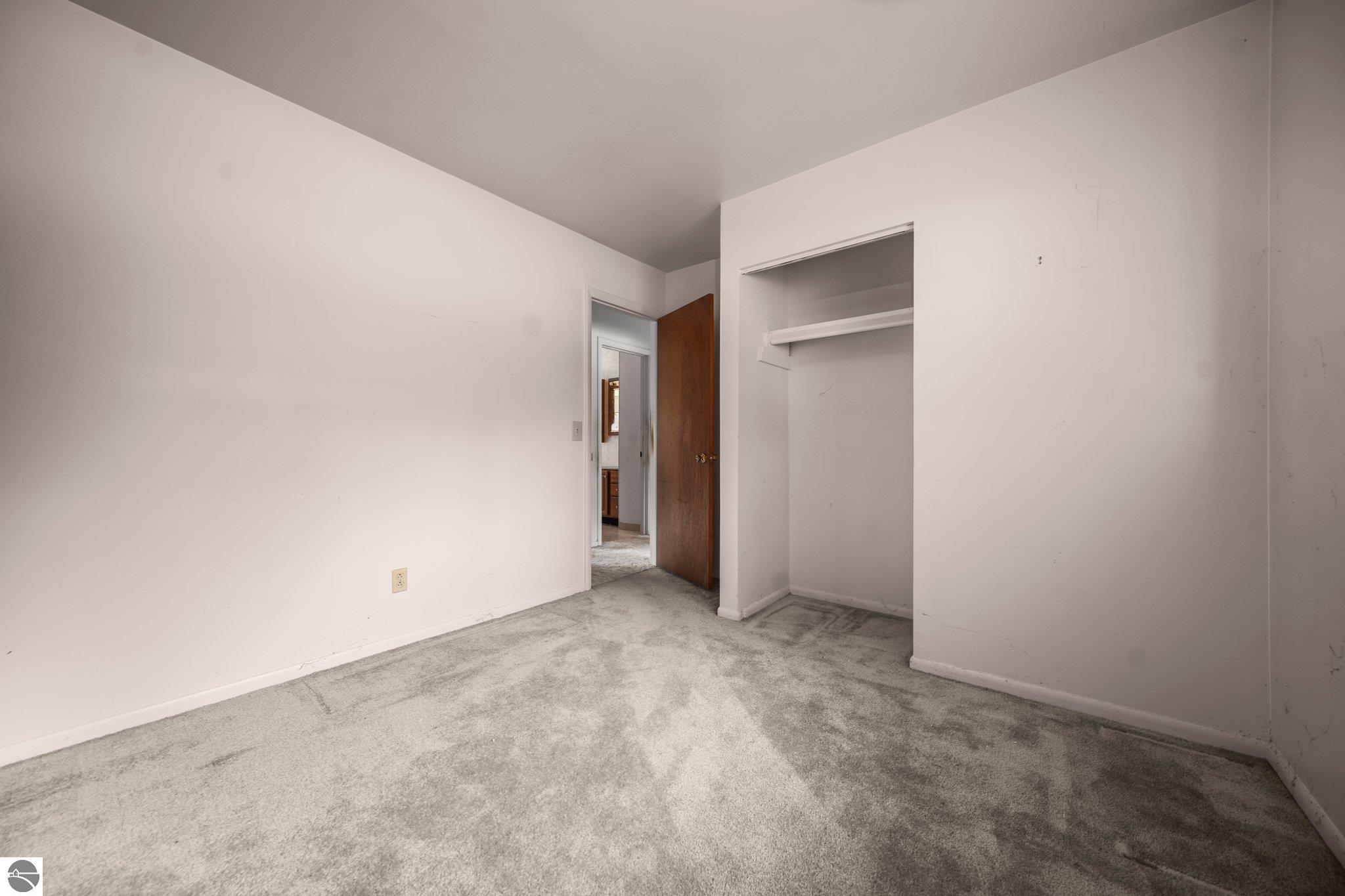 1452 Silverwood Drive