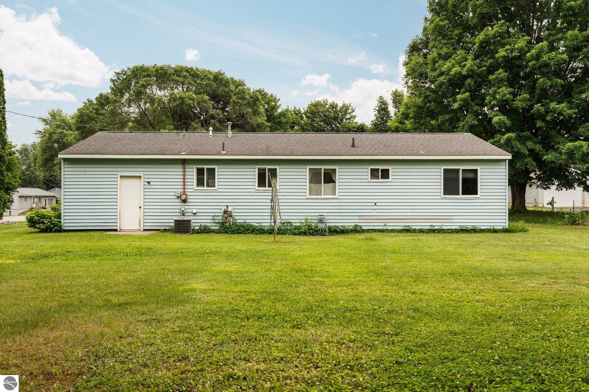 1452 Silverwood Drive