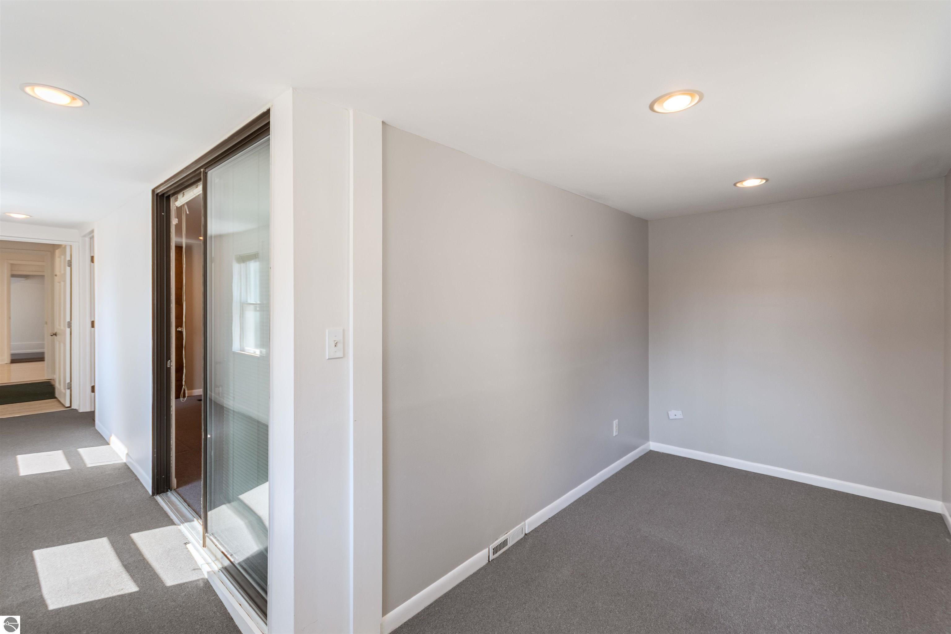 822 Cass Street