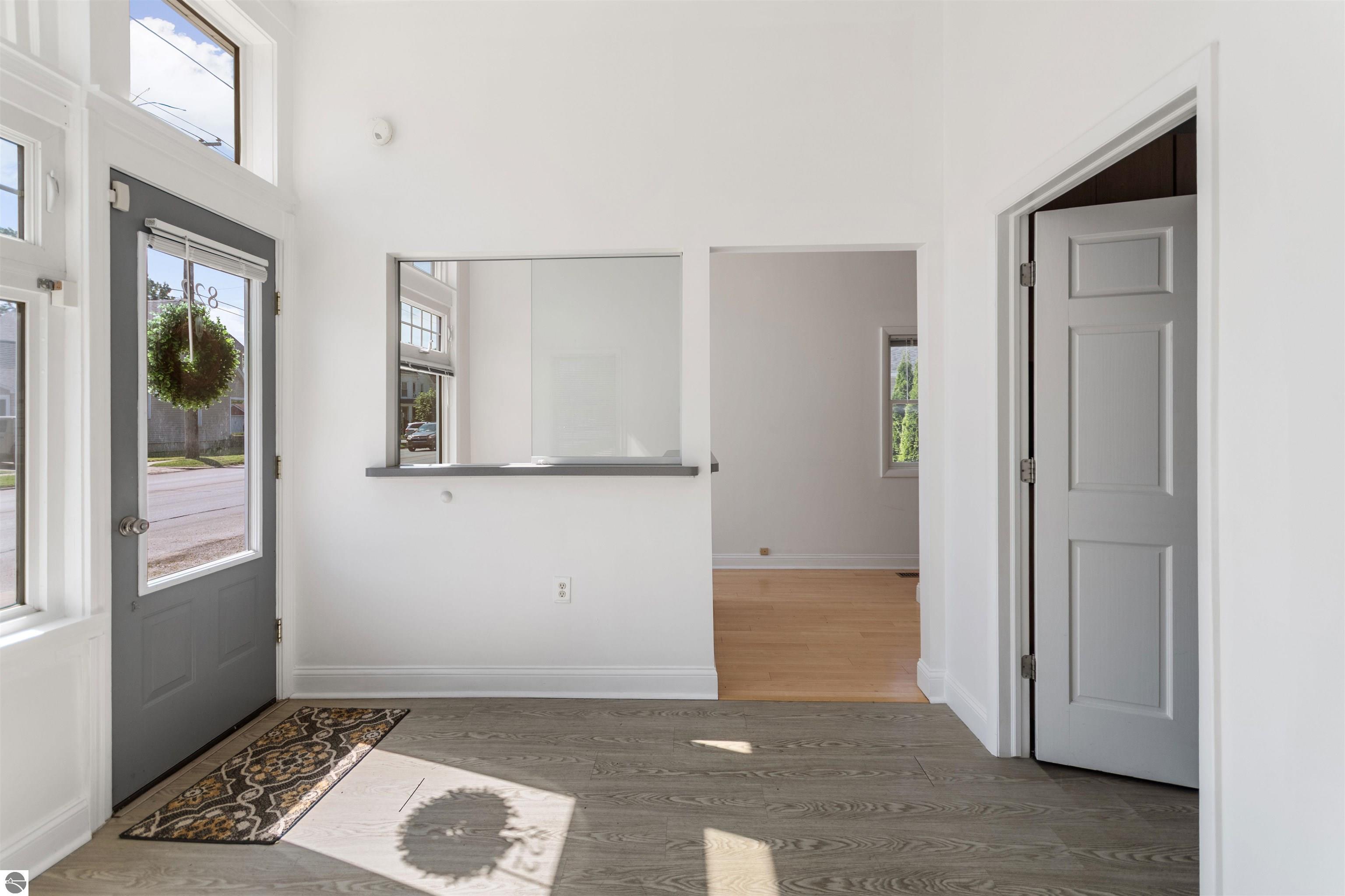 822 Cass Street