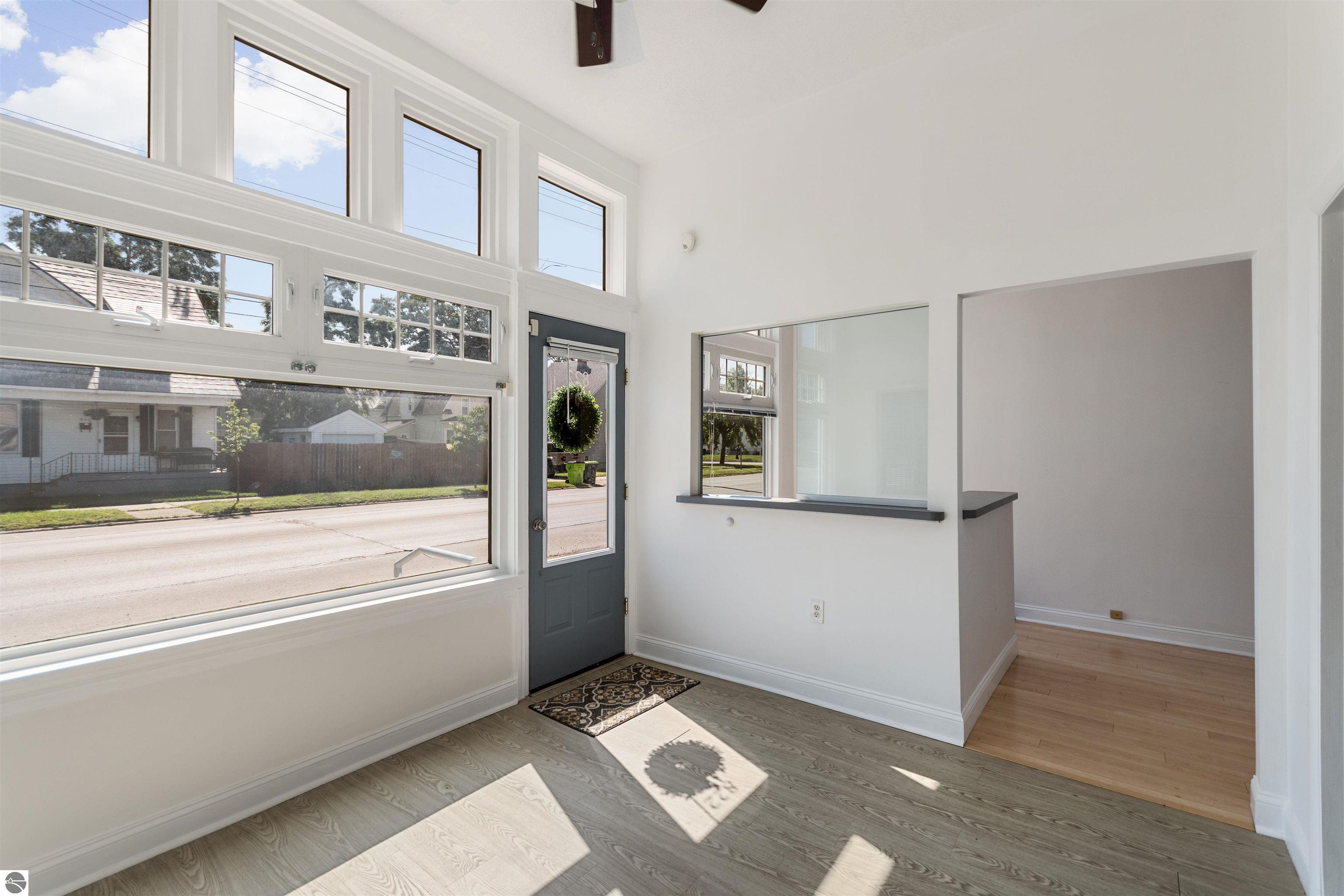 822 Cass Street