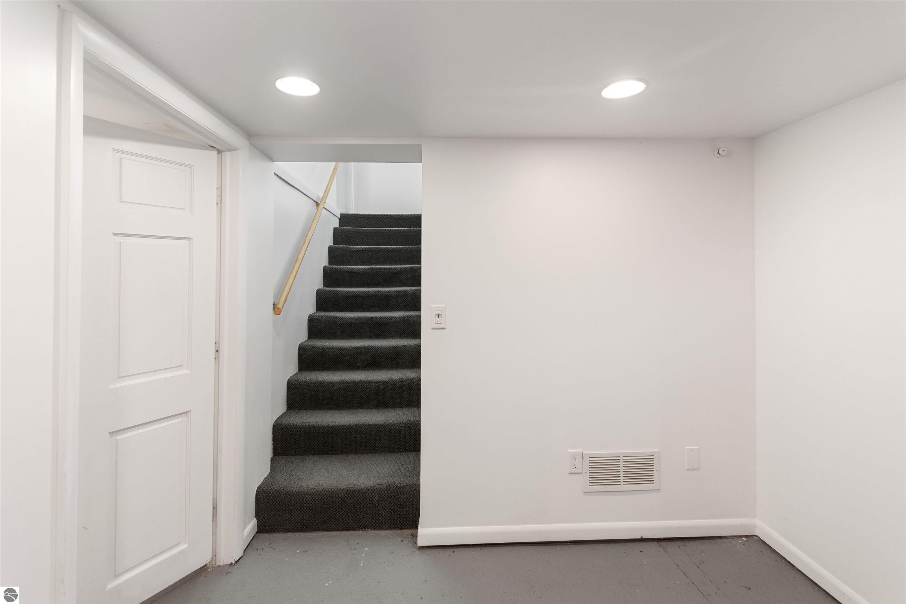 822 Cass Street