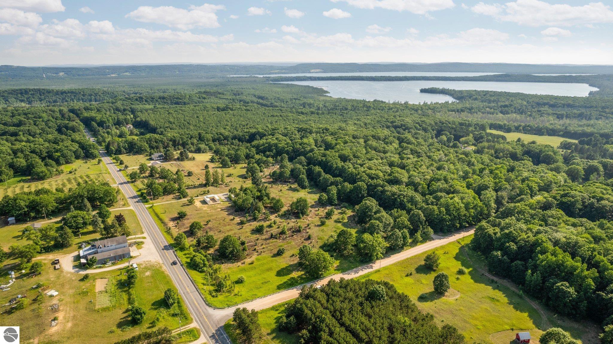 5896 Indian Hill Road