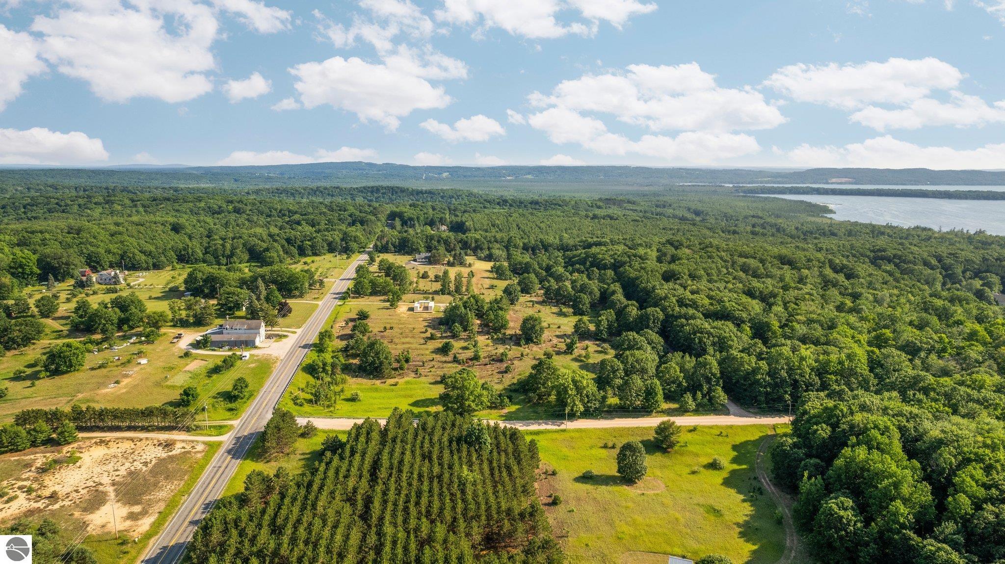 5896 Indian Hill Road