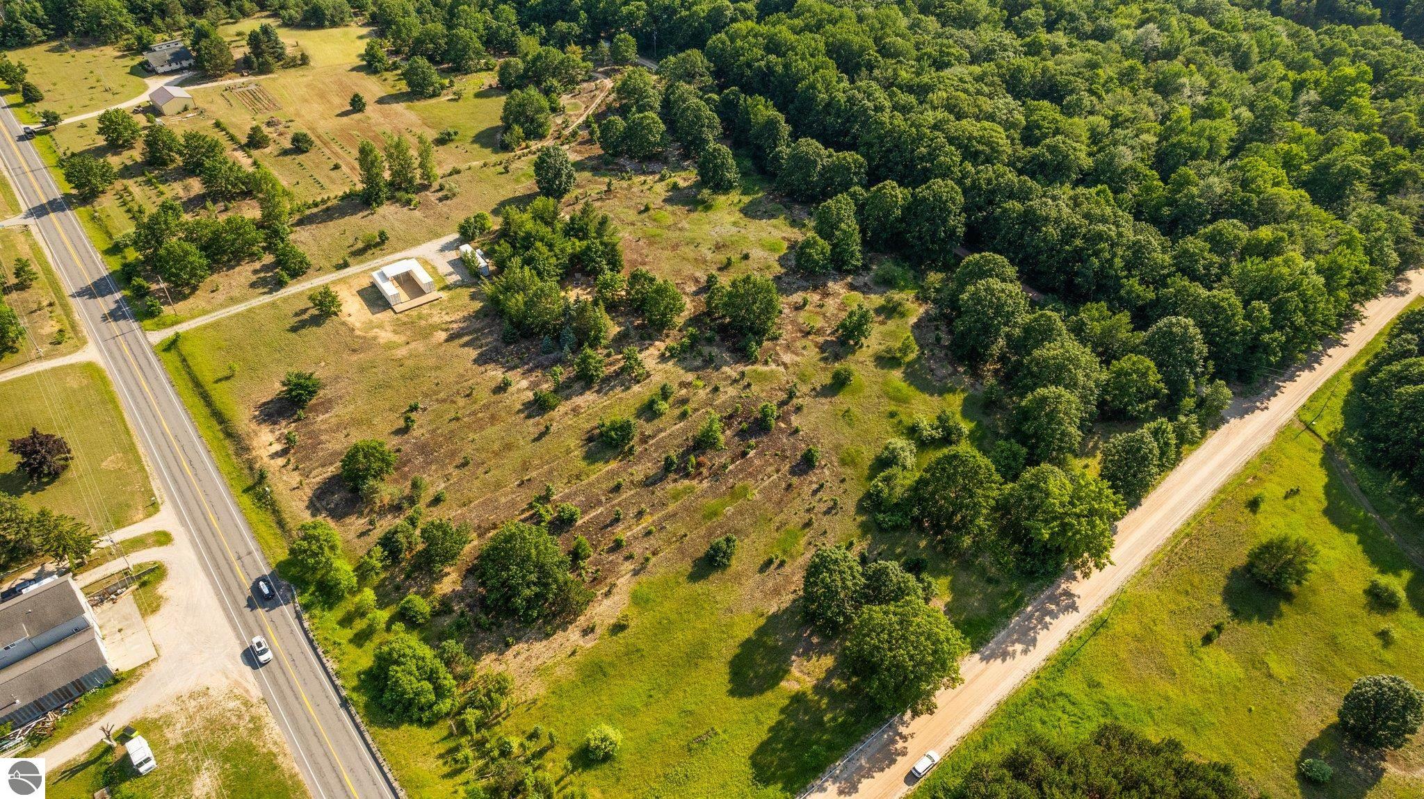 5896 Indian Hill Road