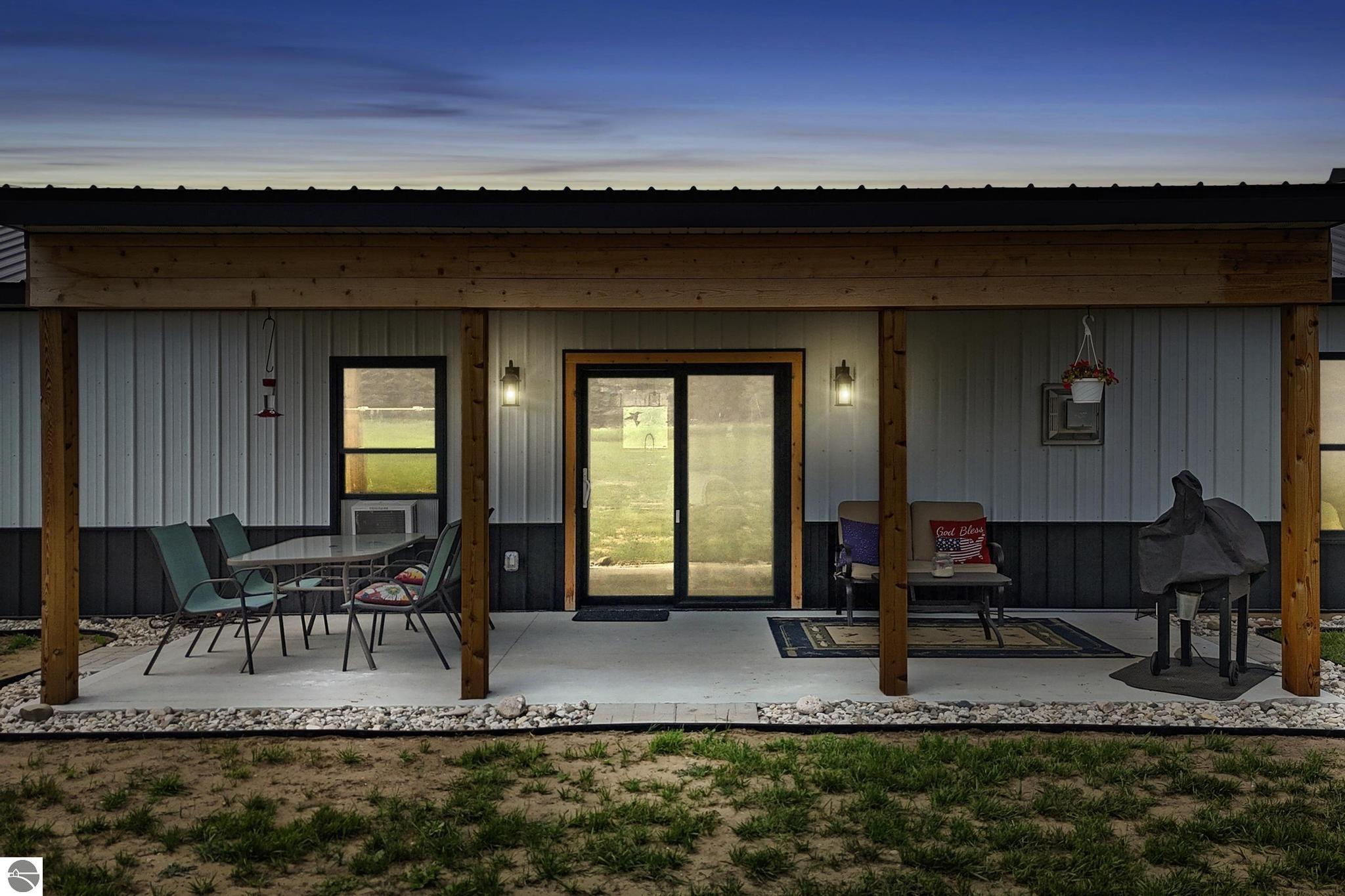 635 SW Grouse Drive