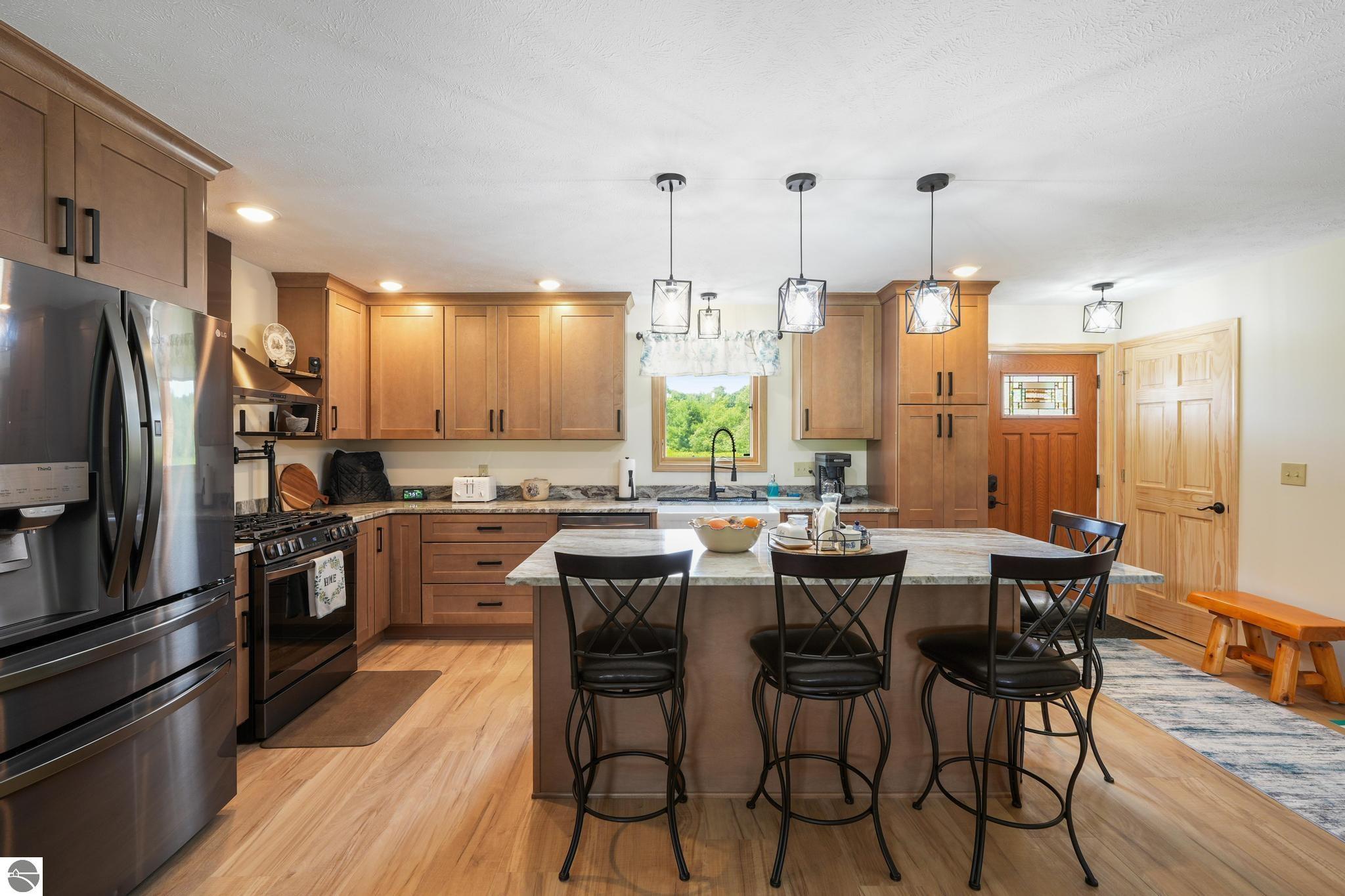 635 SW Grouse Drive