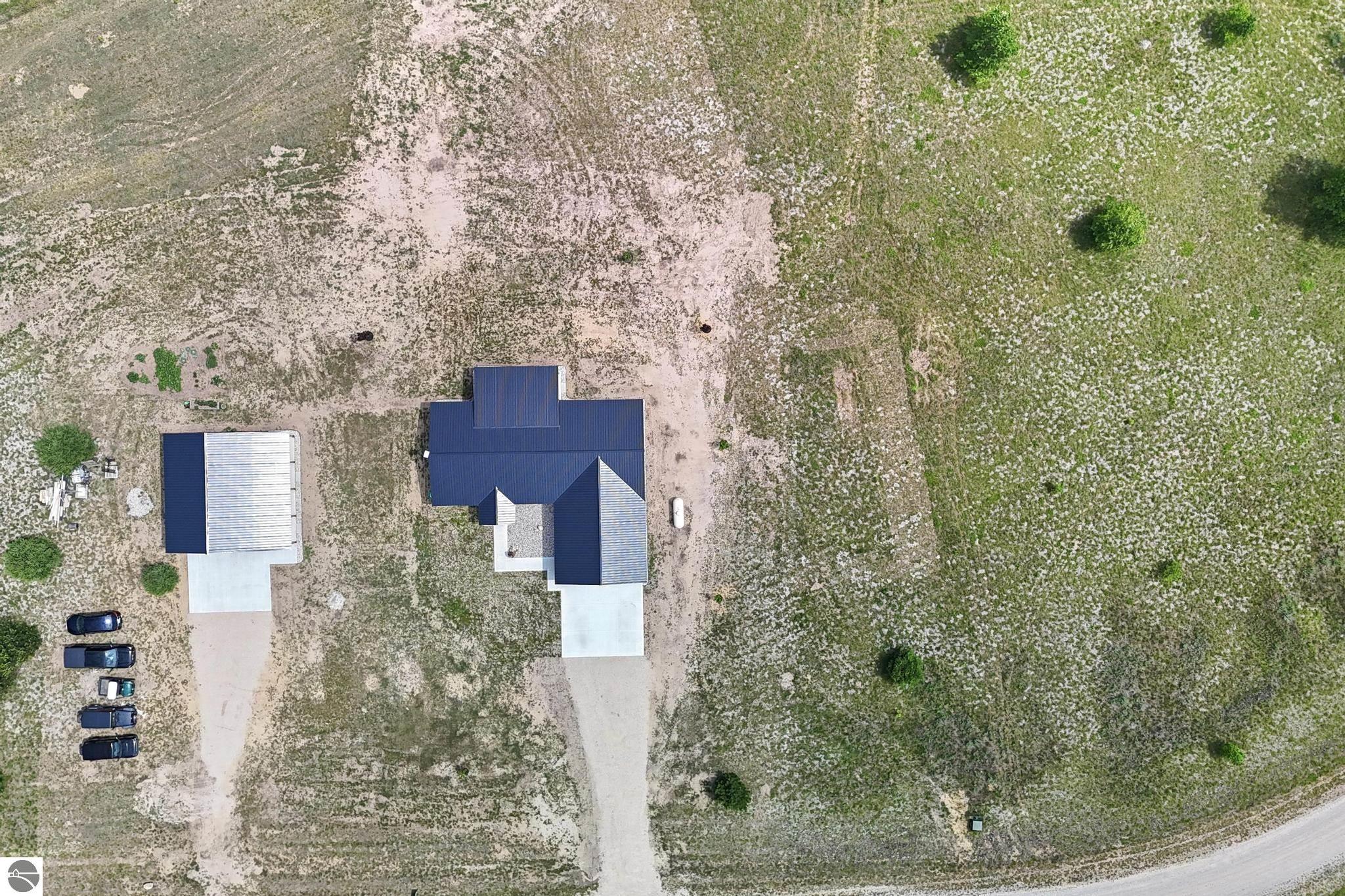 635 SW Grouse Drive