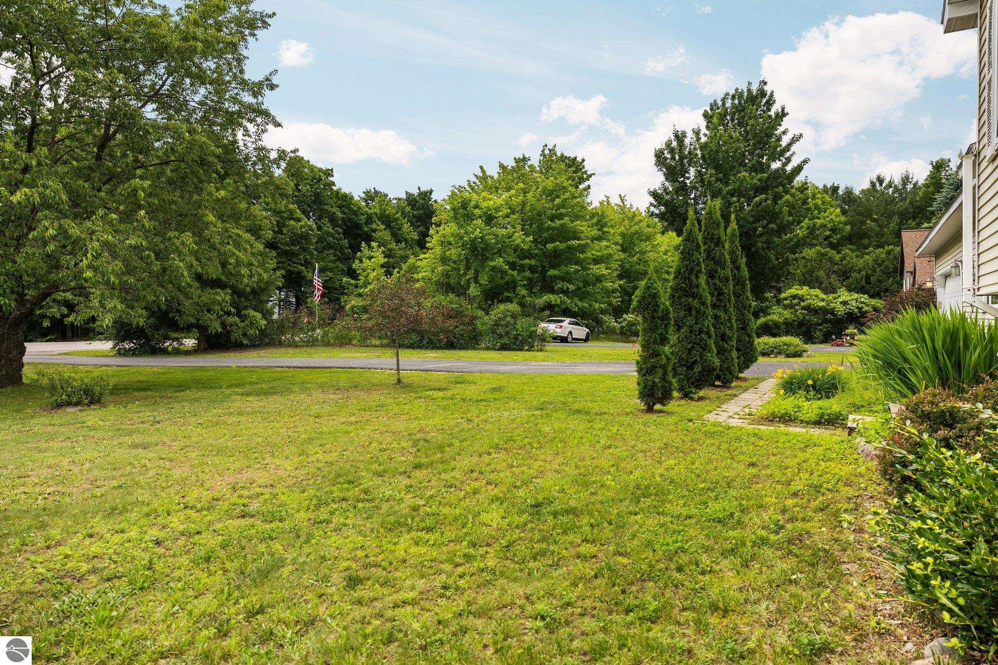 2785 E Sugar Maple Drive