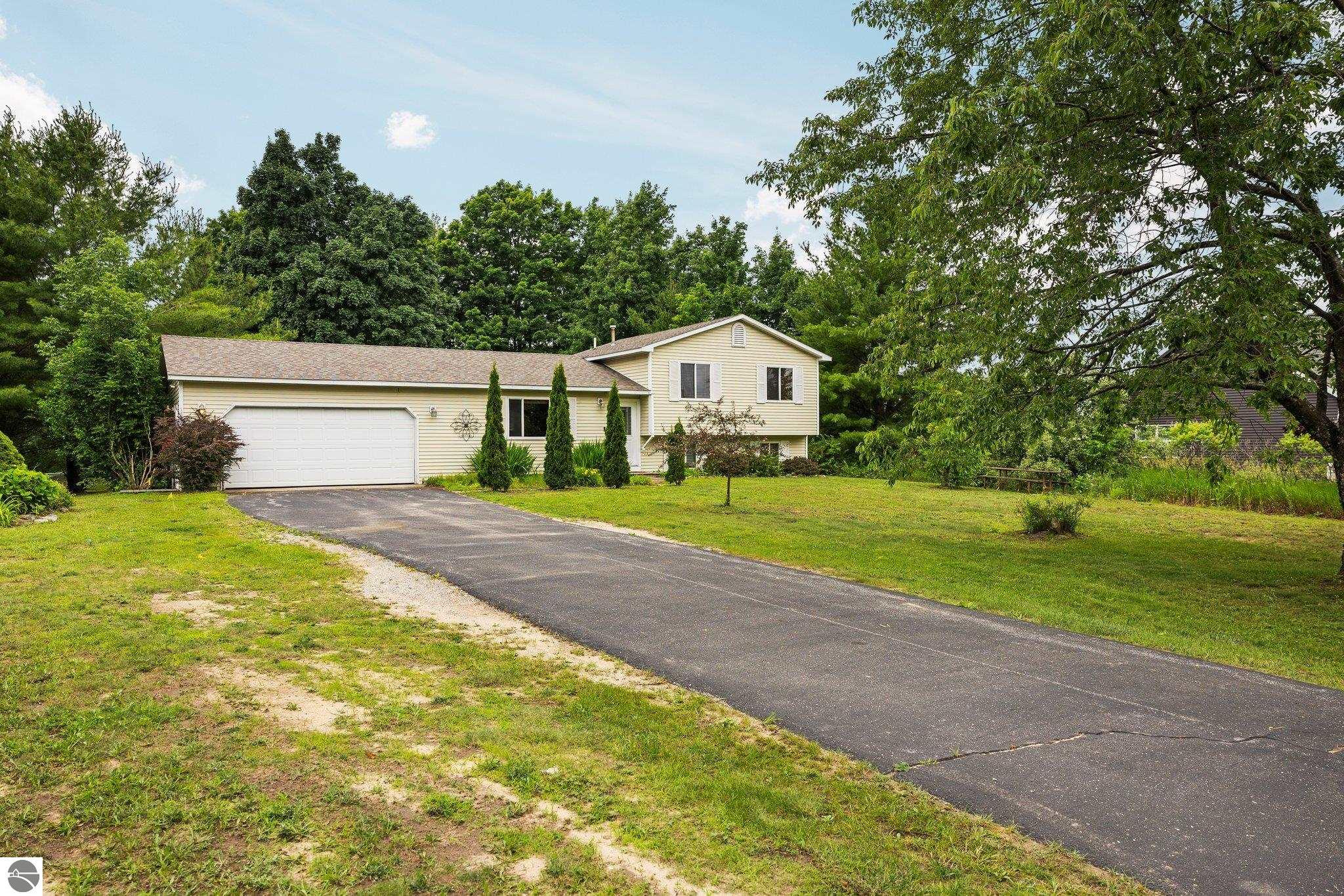 2785 E Sugar Maple Drive
