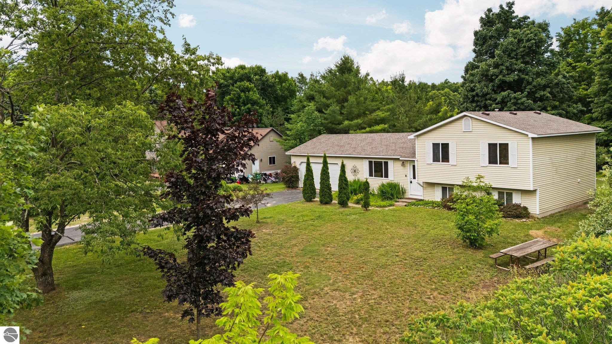 2785 E Sugar Maple Drive