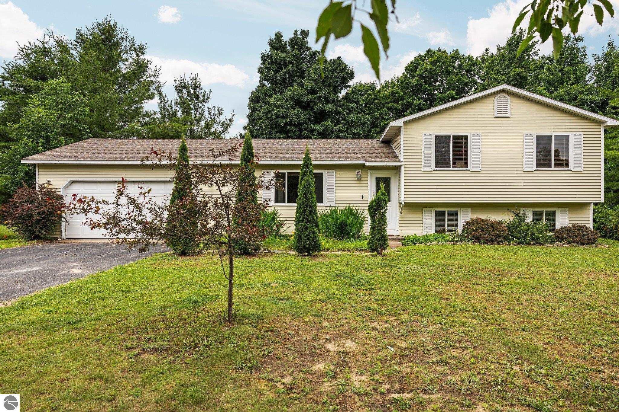 2785 E Sugar Maple Drive