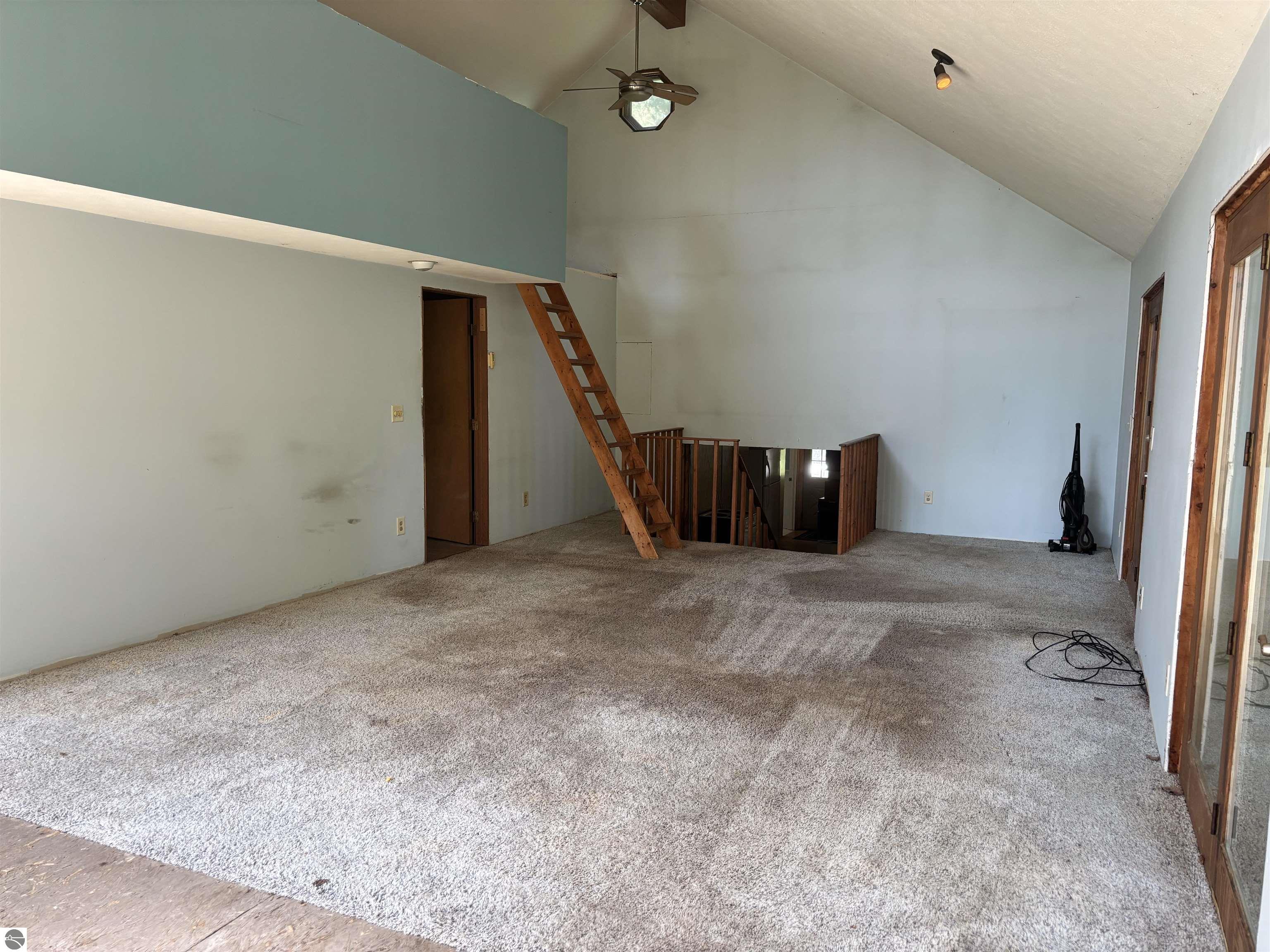 1693 Lake Louise Road