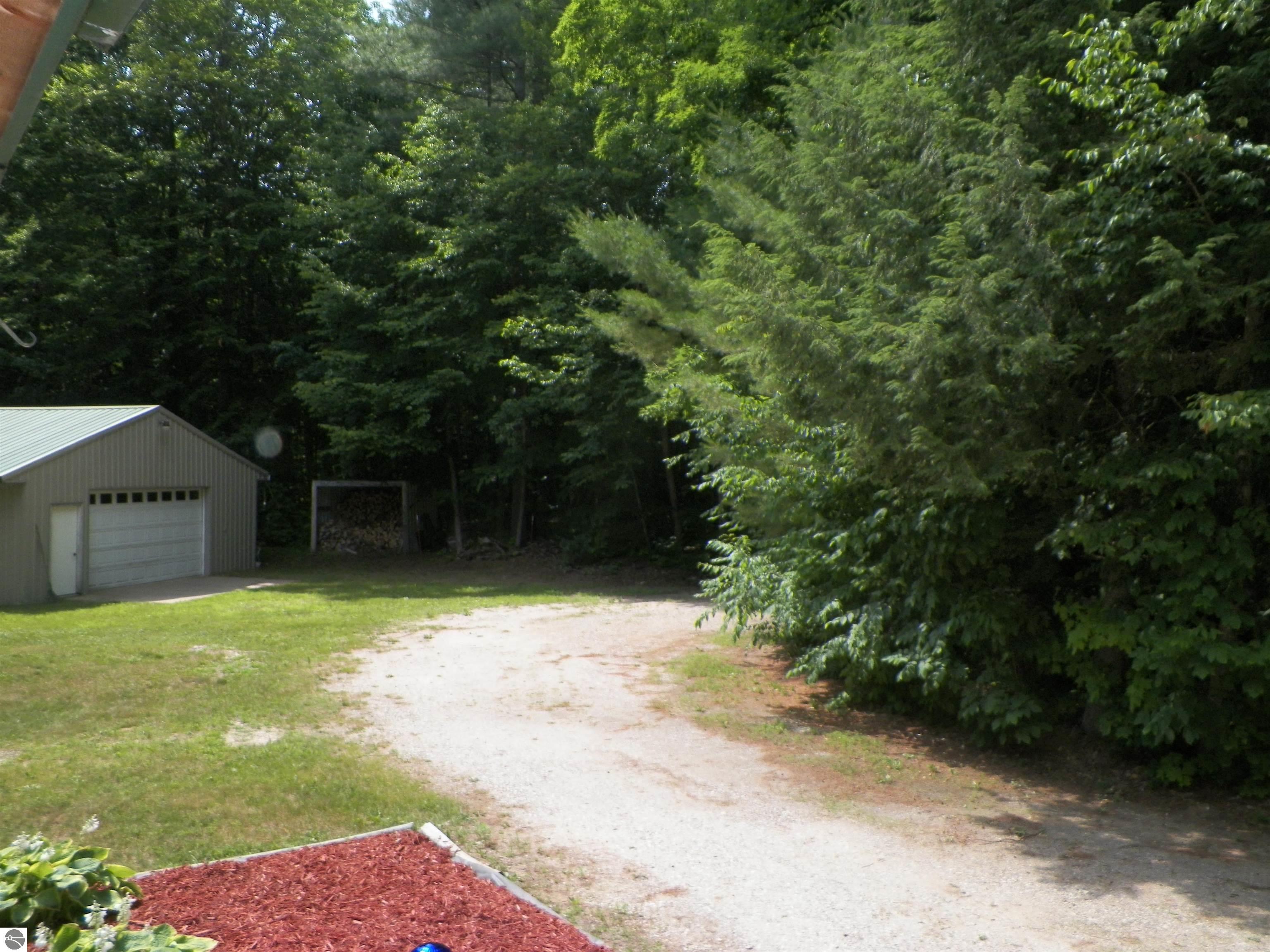 7707 E 5 Mile Road