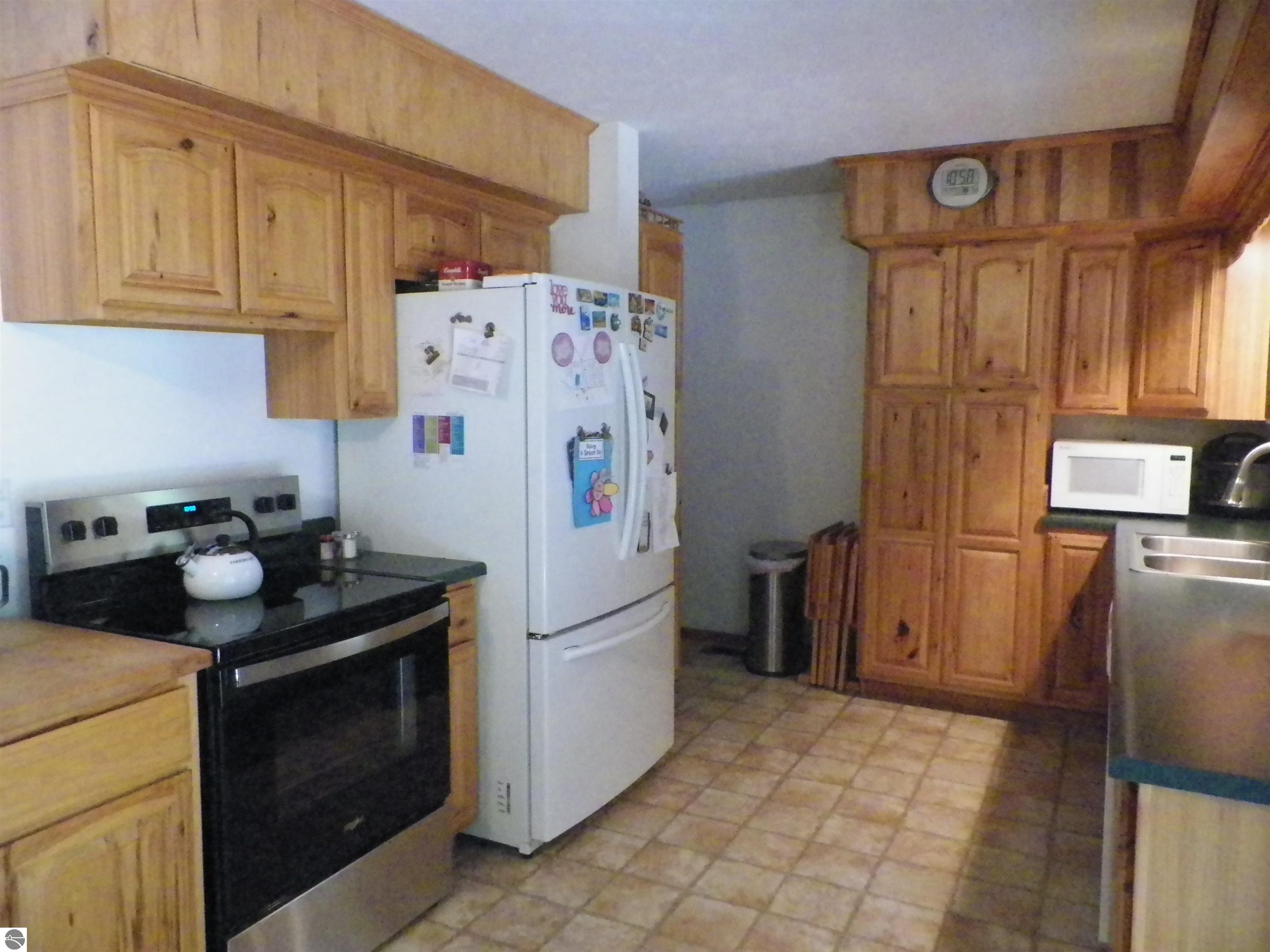 7707 E 5 Mile Road