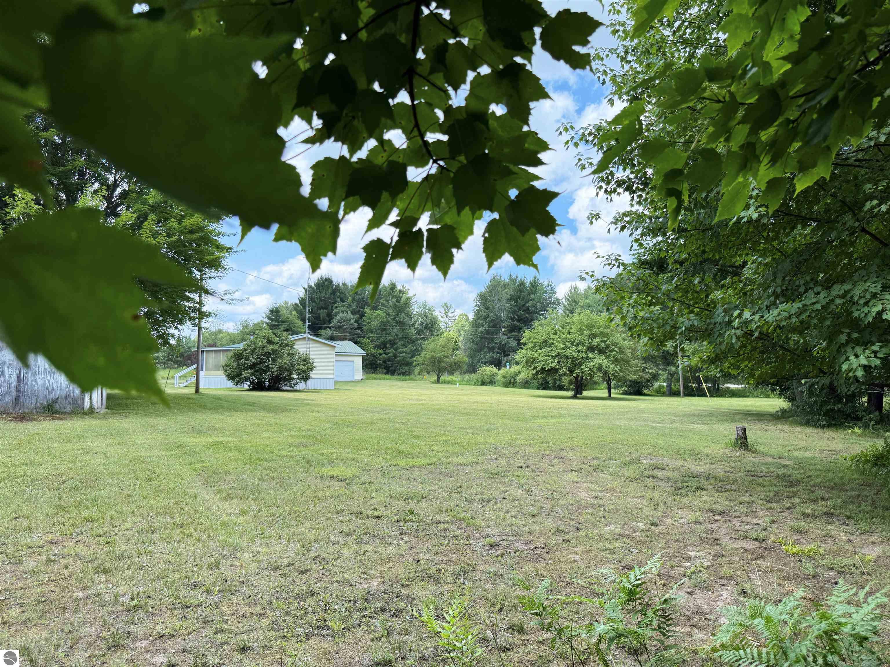5019 Golden Road