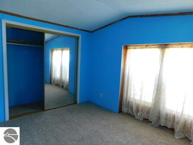 5019 Golden Road