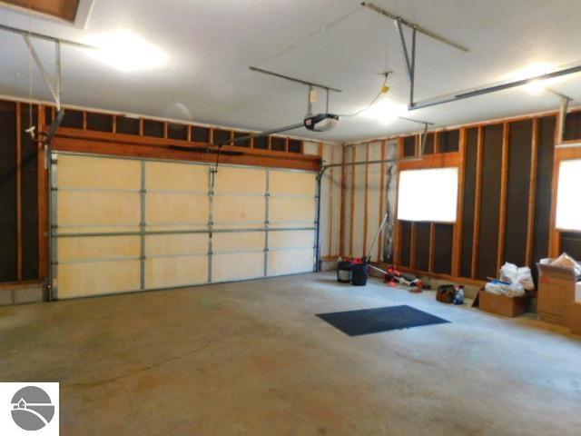 5019 Golden Road