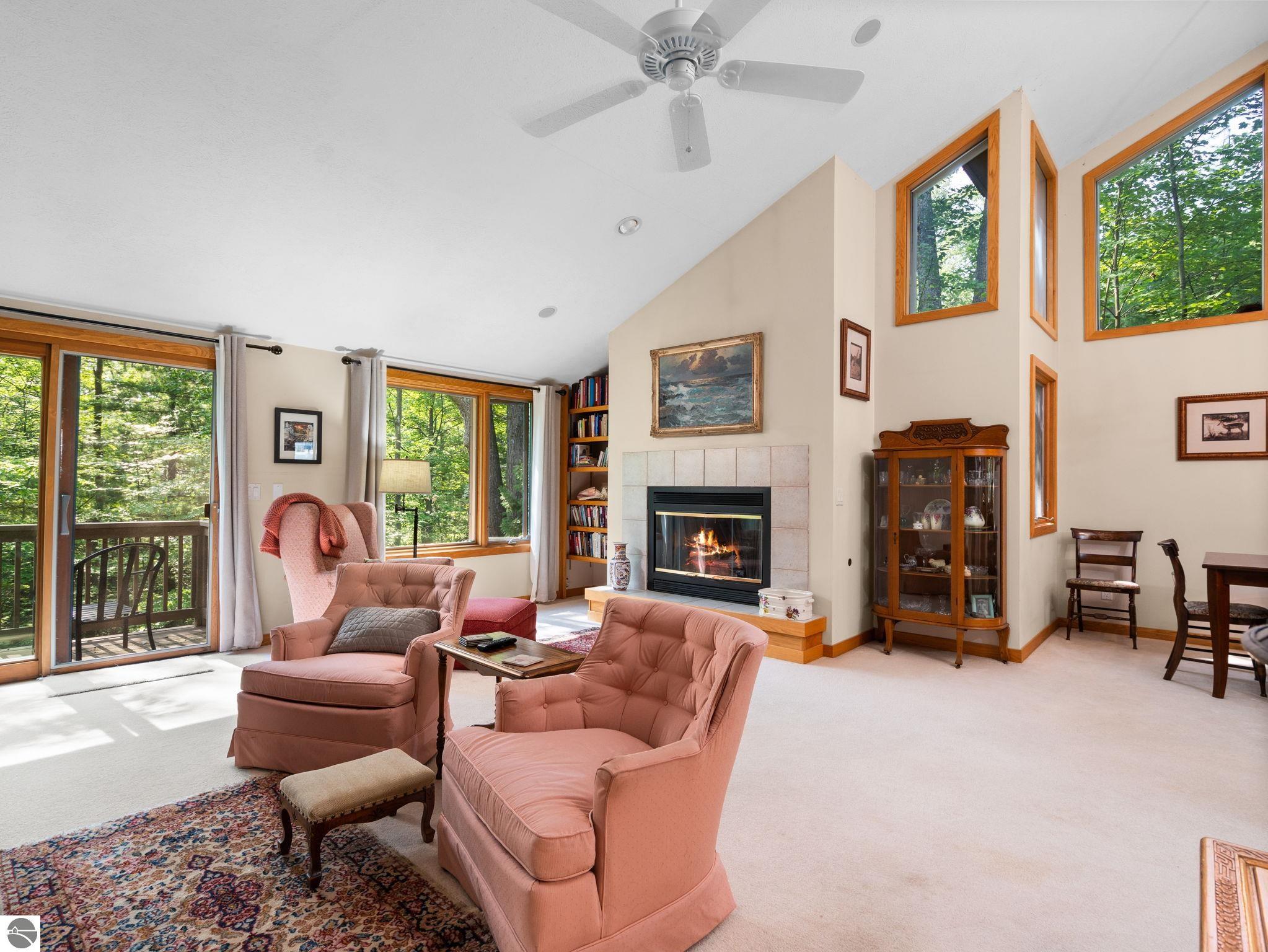 6530 Mission Ridge
