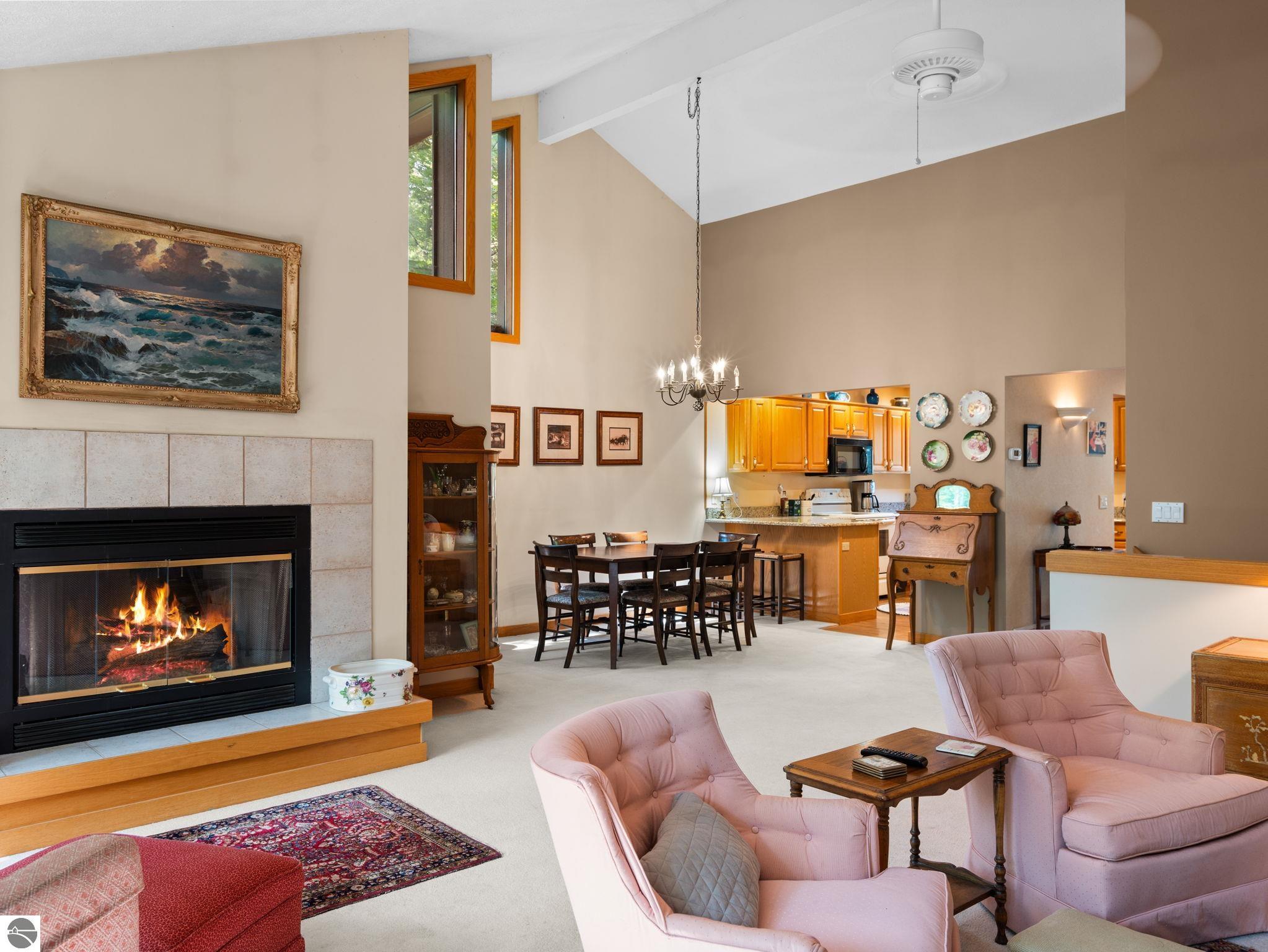 6530 Mission Ridge