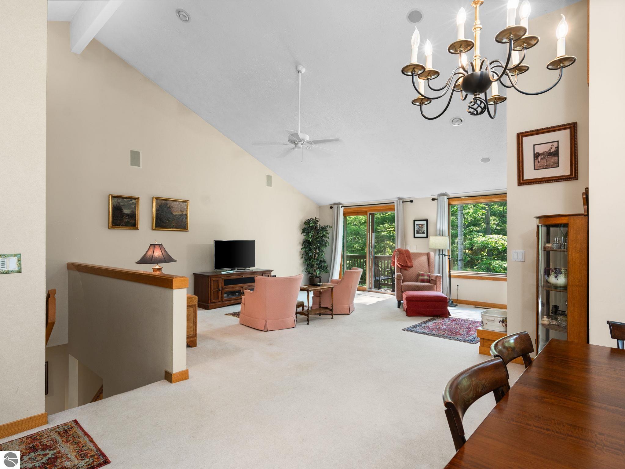 6530 Mission Ridge