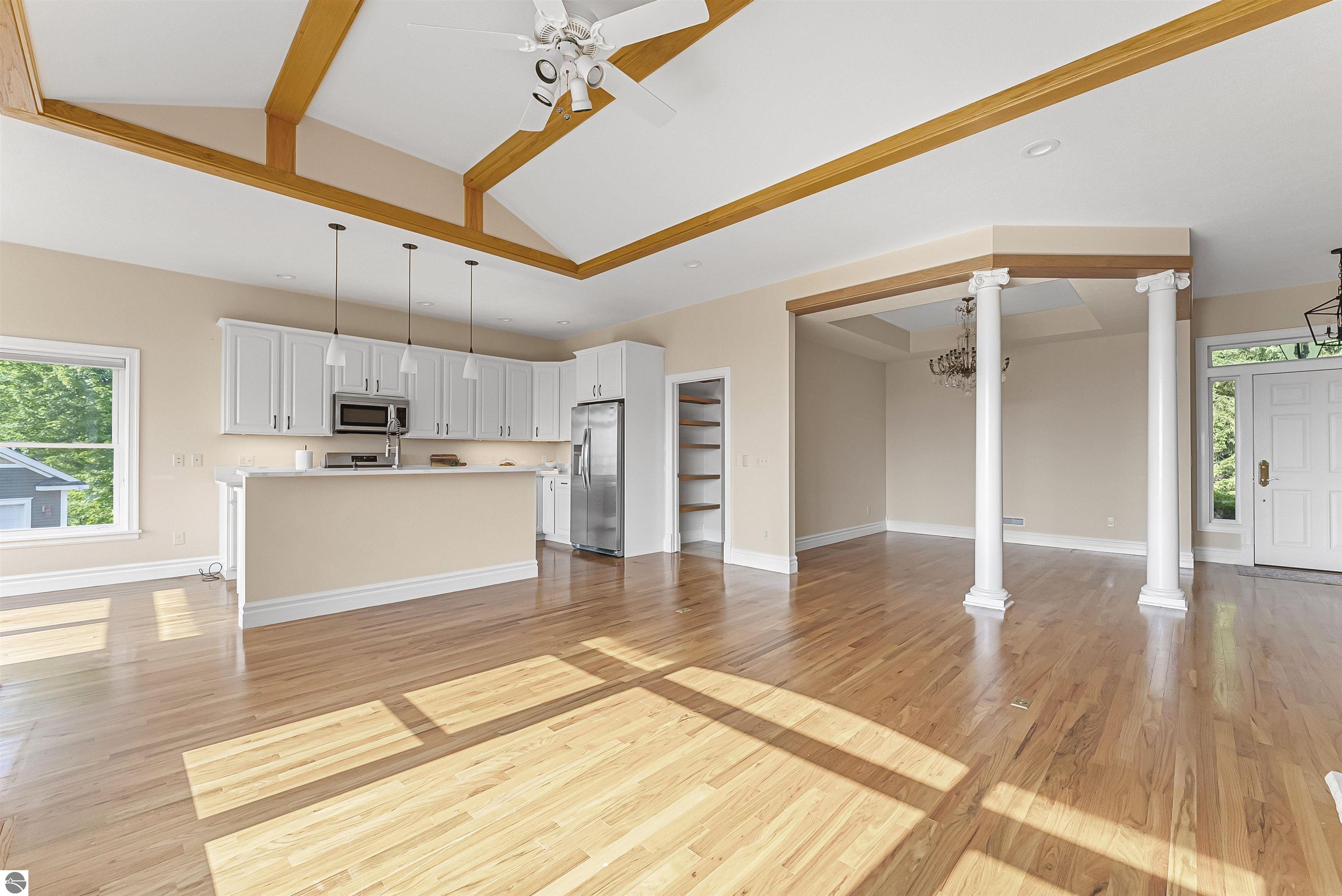 898 N Bay Cliff Drive # 25