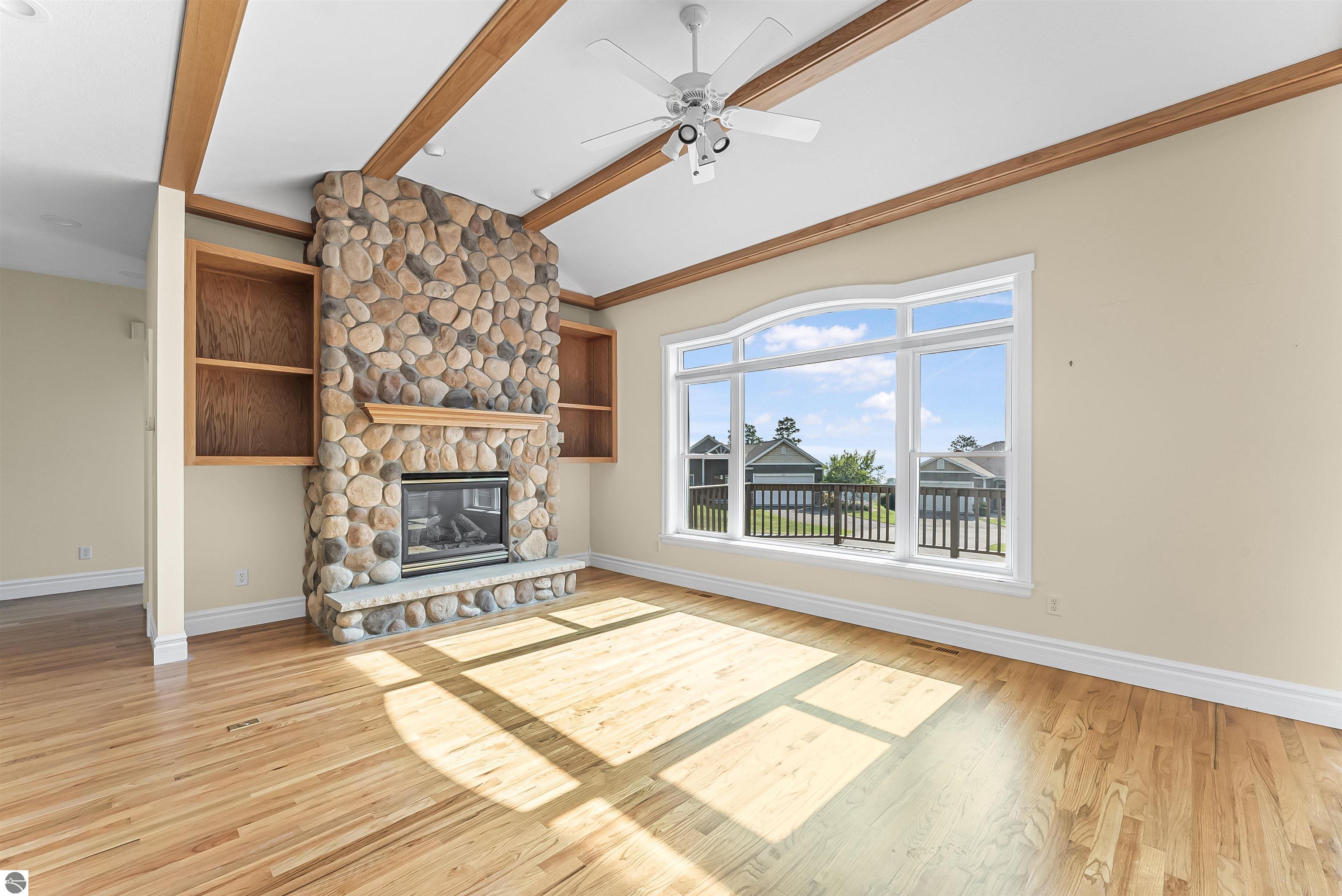 898 N Bay Cliff Drive # 25