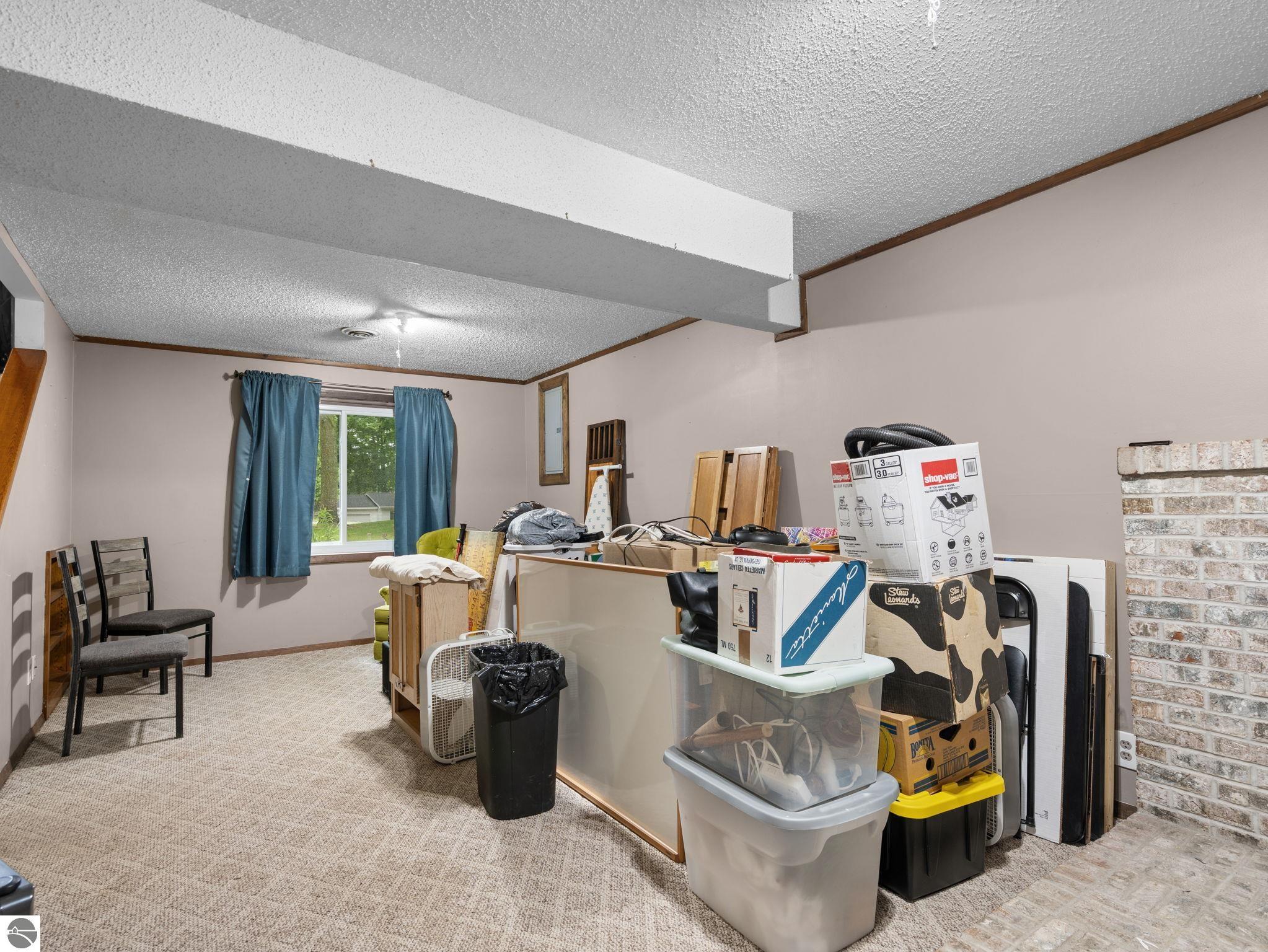 159 Waxwing Drive
