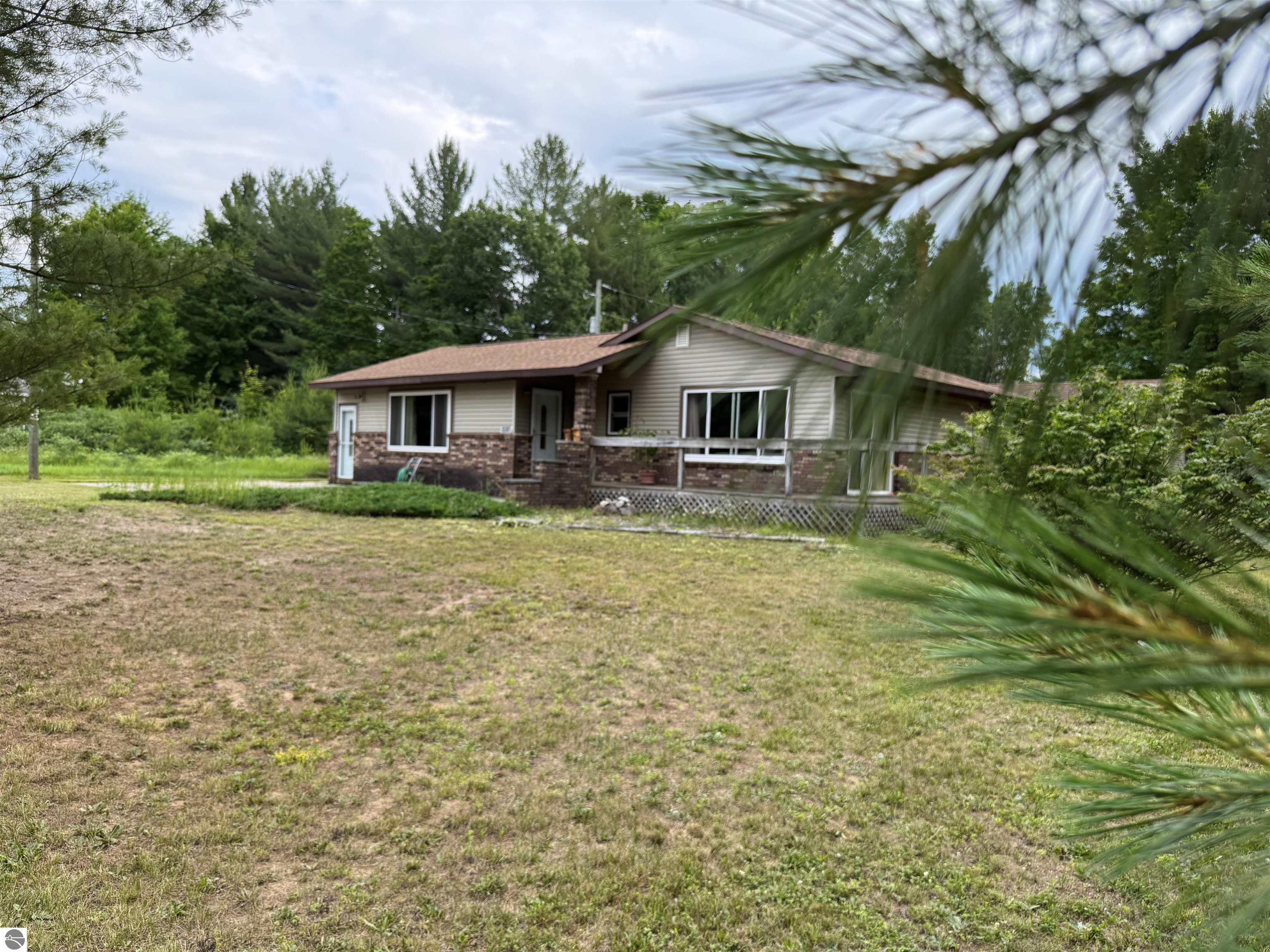 4910 Deerfield Drive