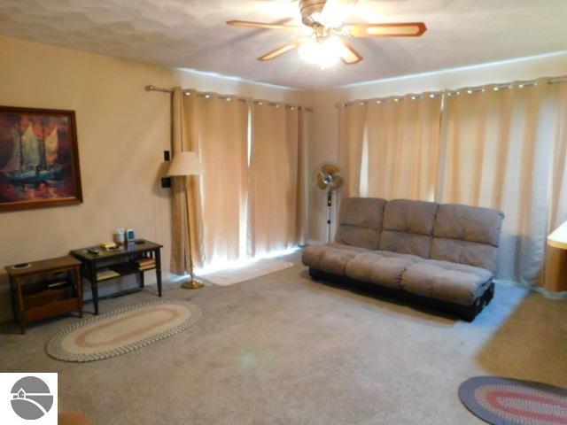 4910 Deerfield Drive