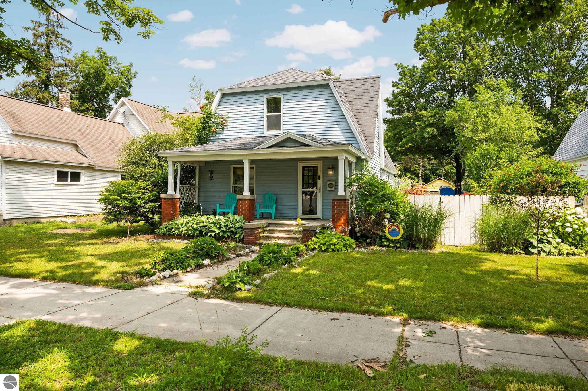 610 W Tenth Street