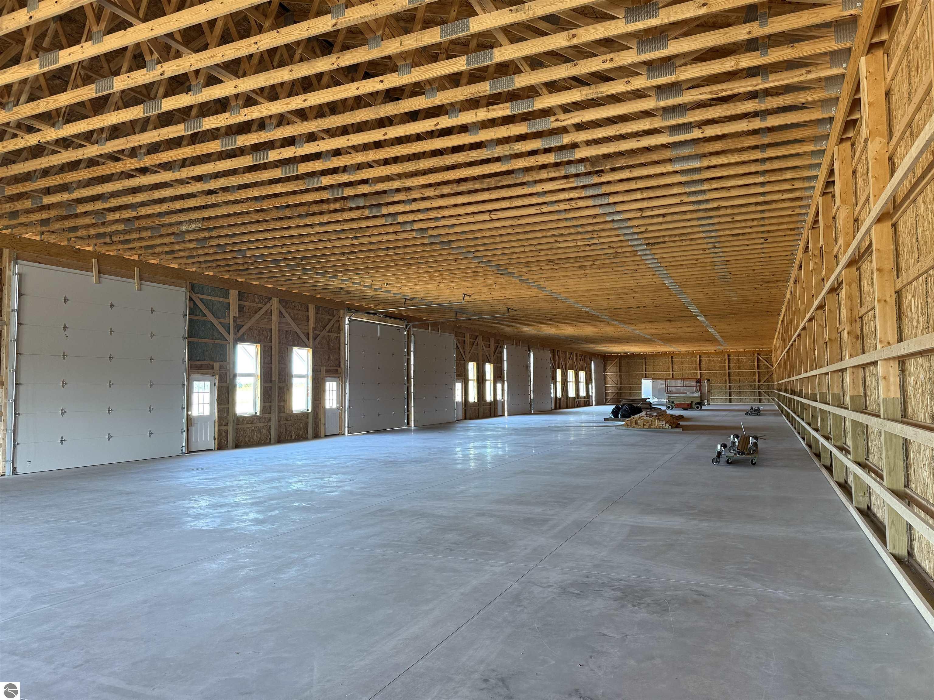 6379 N Railway Commons